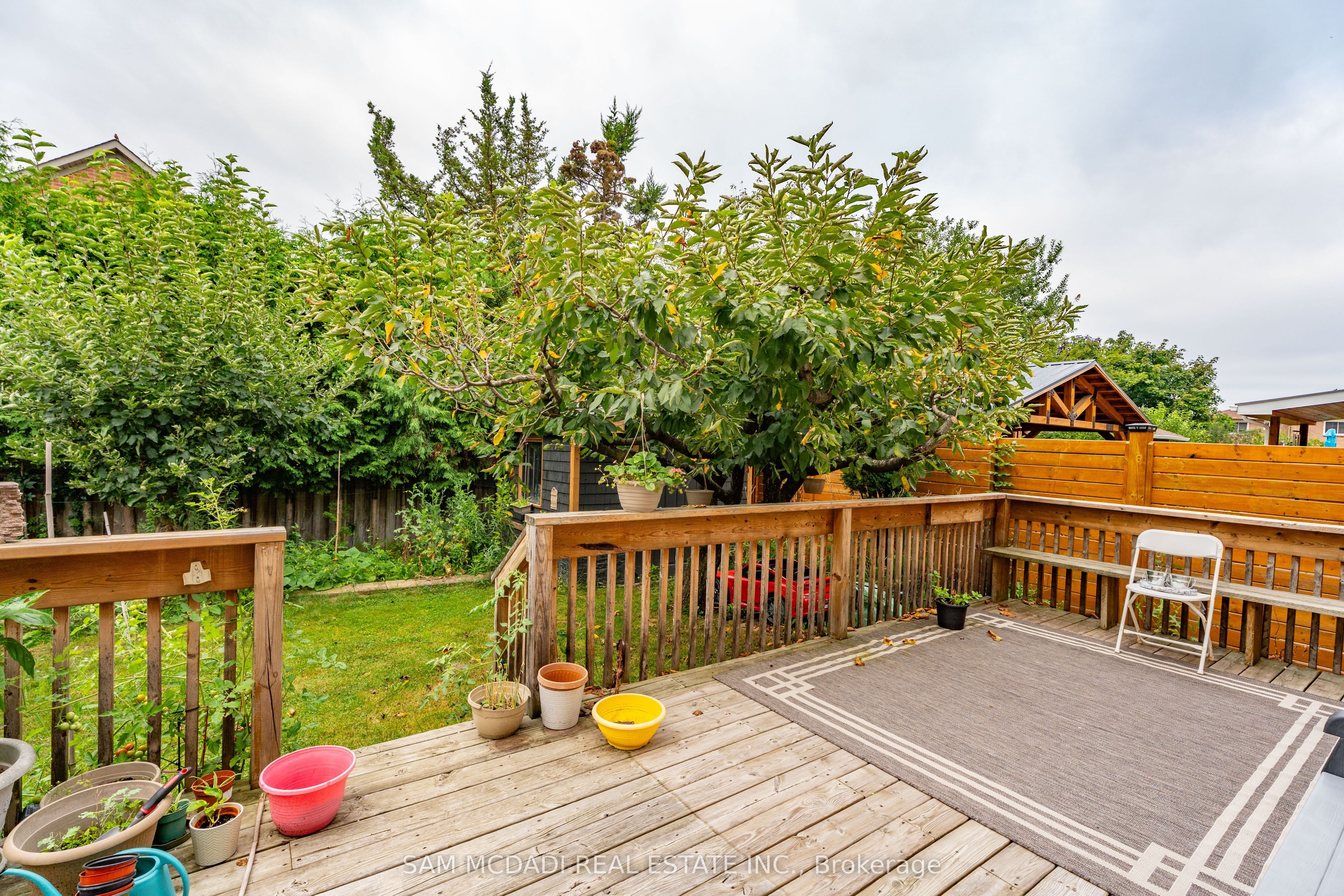 4484 Jenkins Crescent