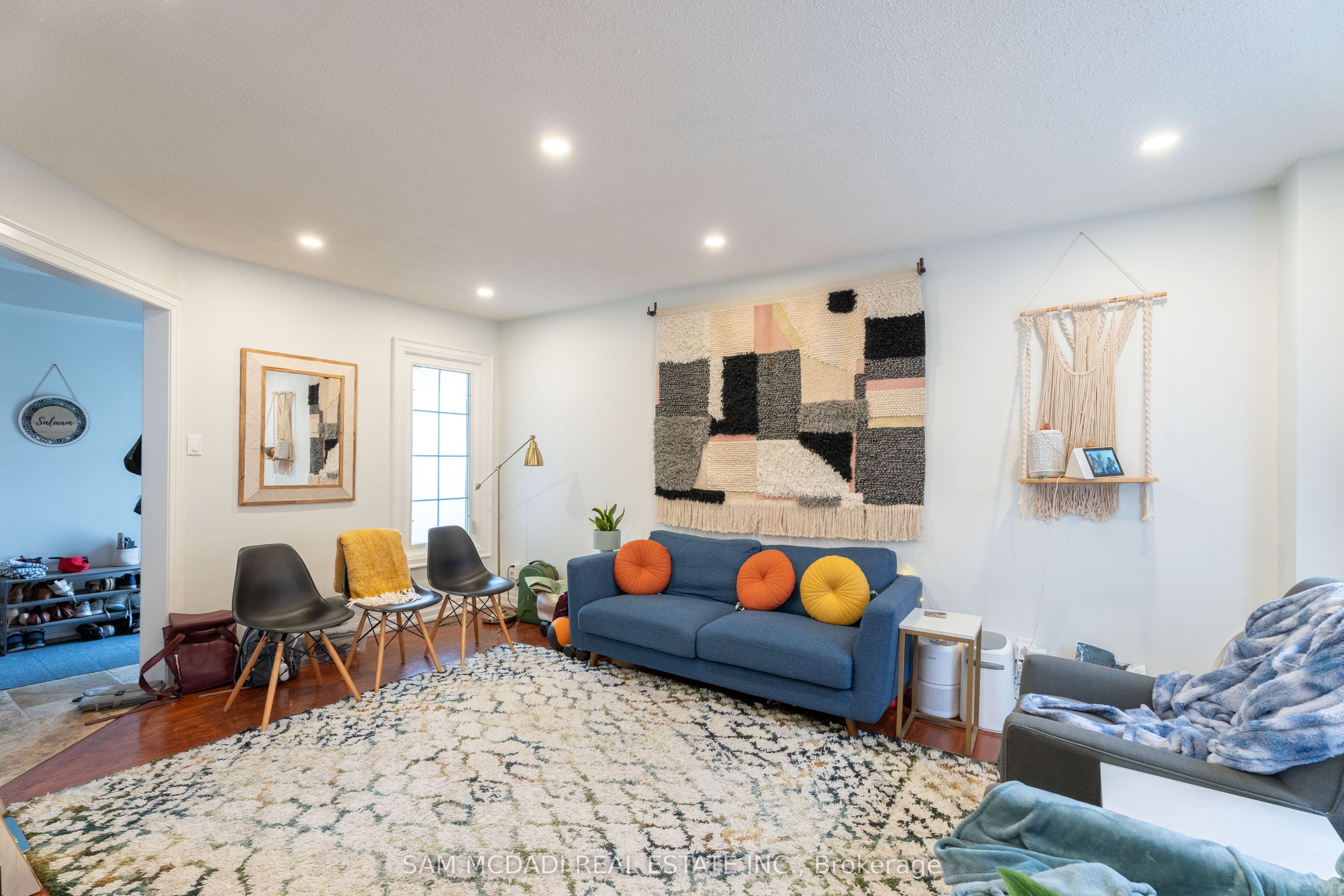 4484 Jenkins Crescent