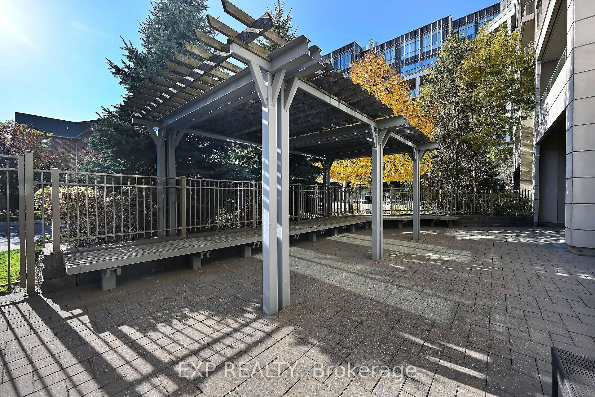 2480 Prince Michael Drive, #724