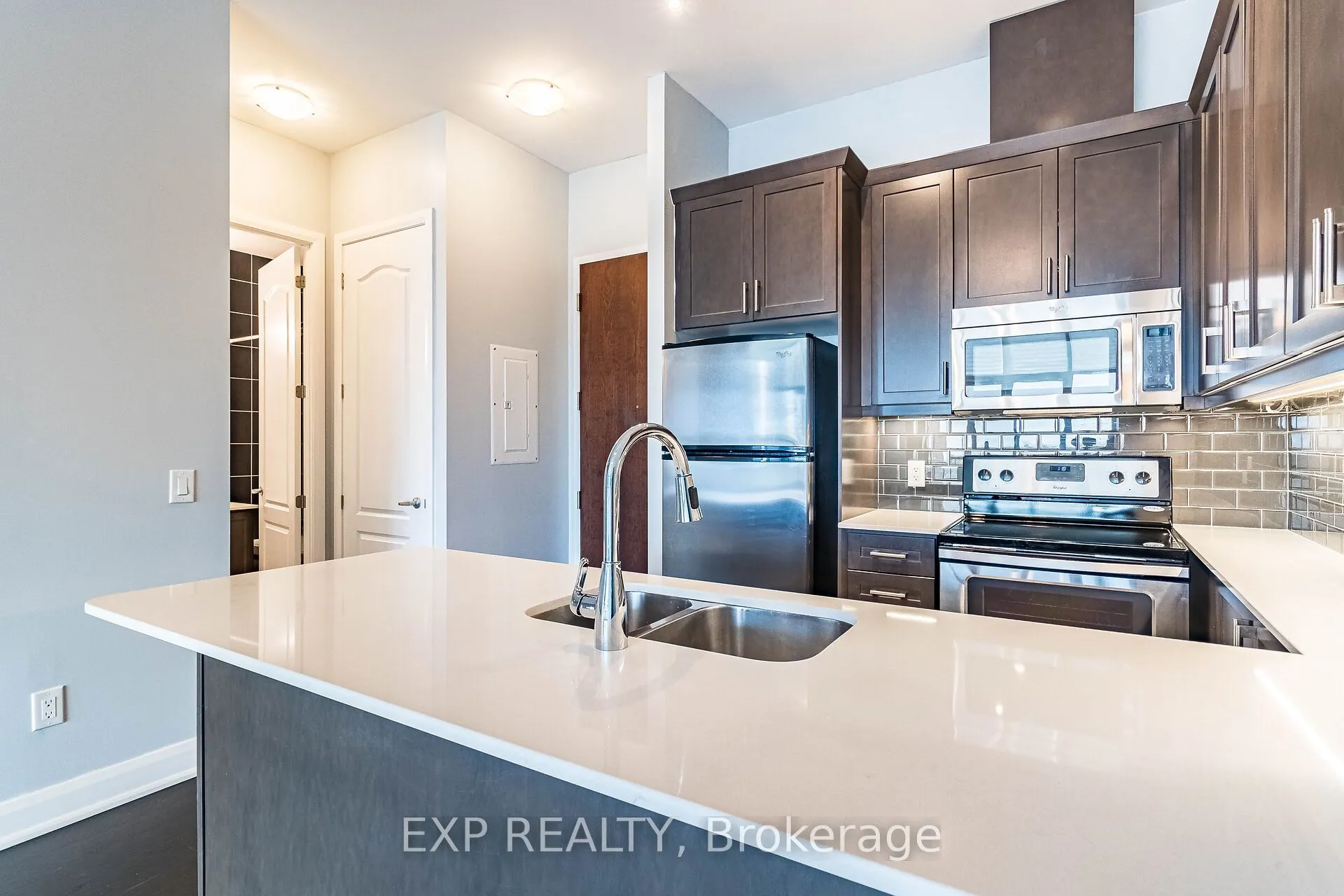 2480 Prince Michael Drive, #724