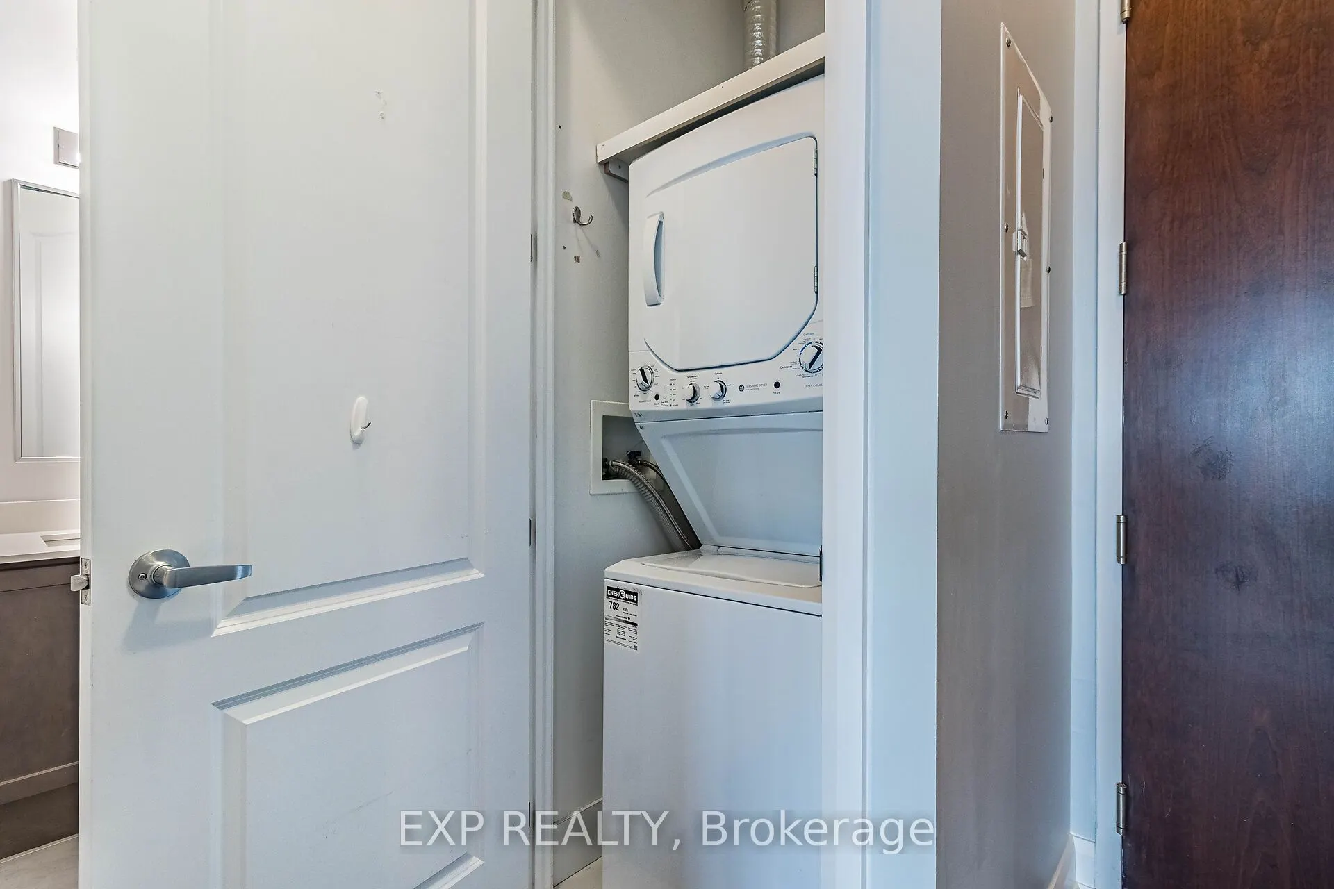 2480 Prince Michael Drive, #724