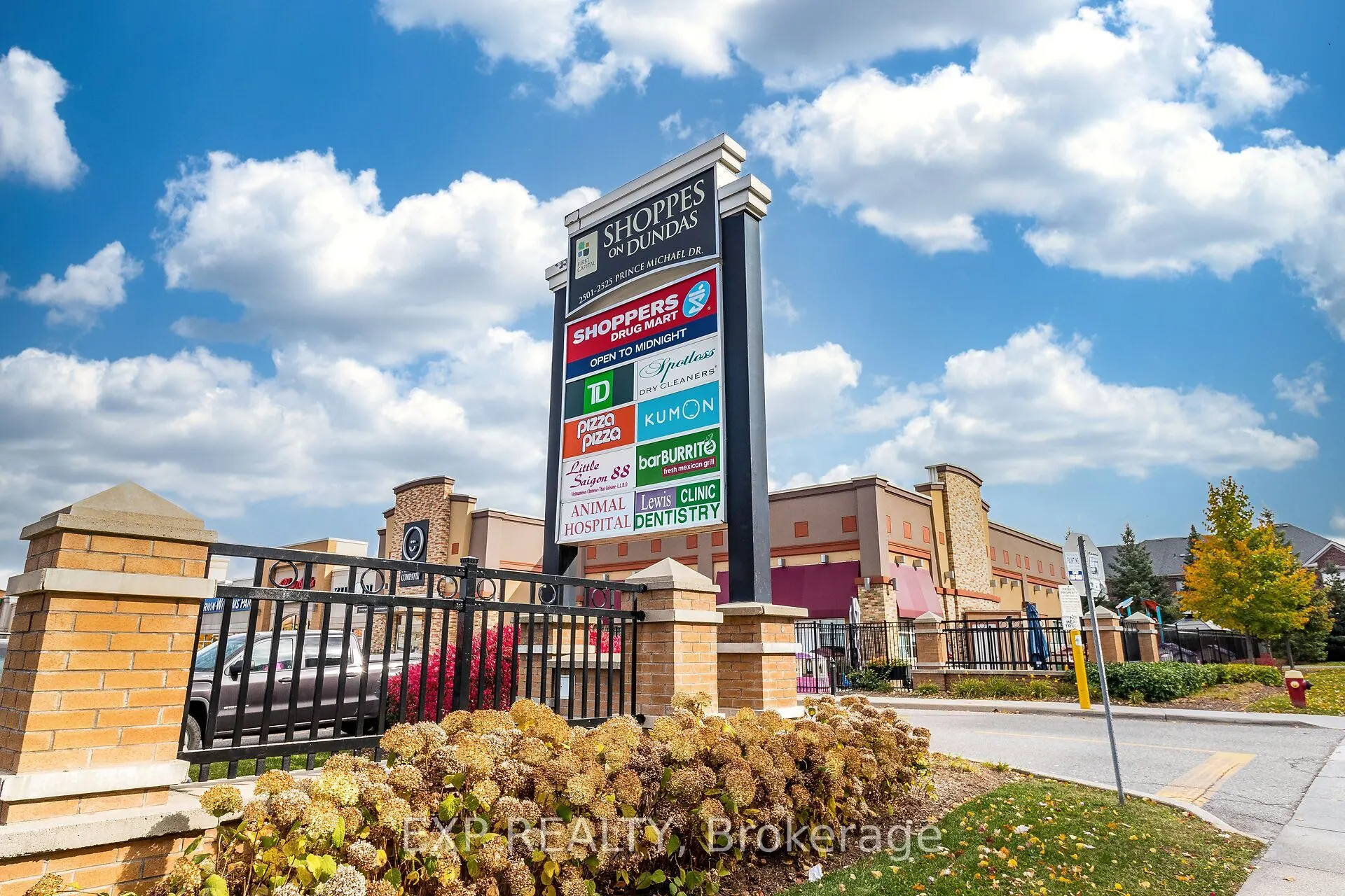 2480 Prince Michael Drive, #724