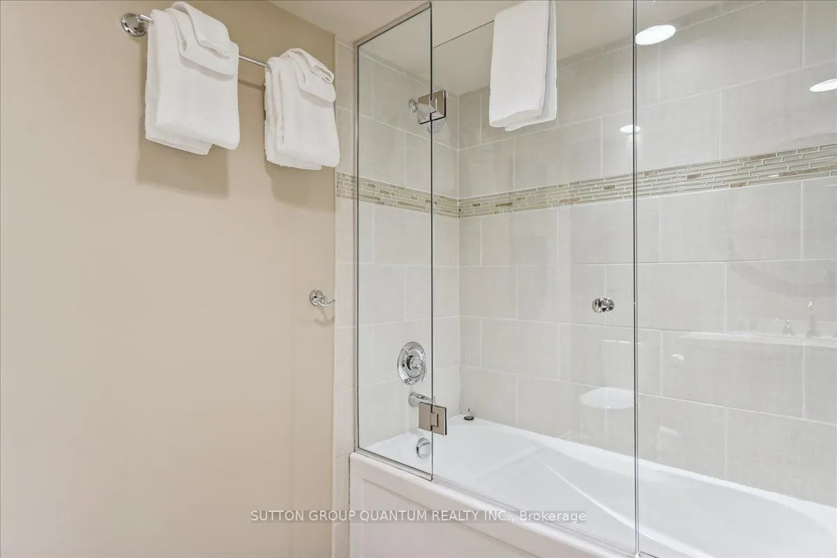 120 Fairway Court