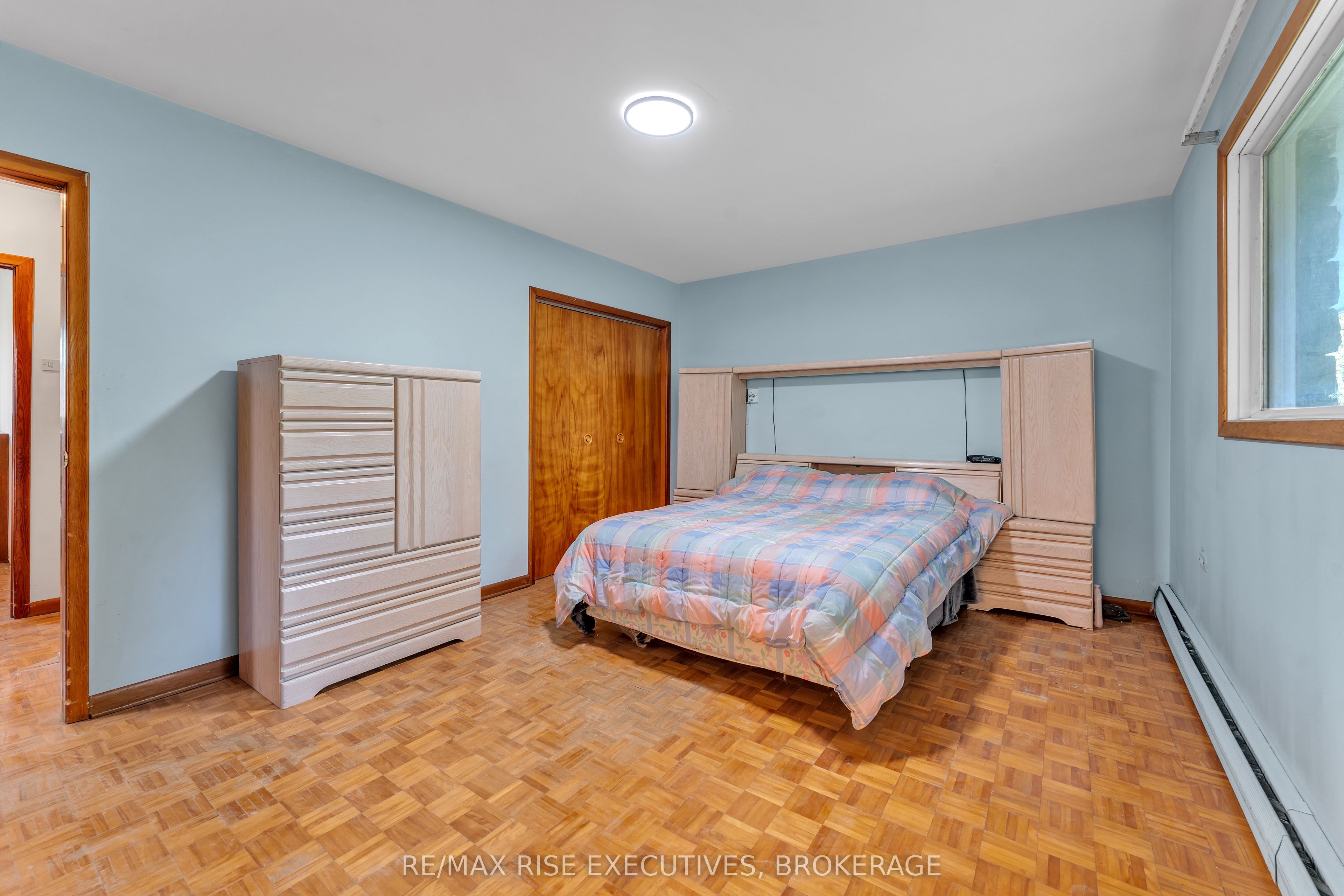 1802 Sydenham Road