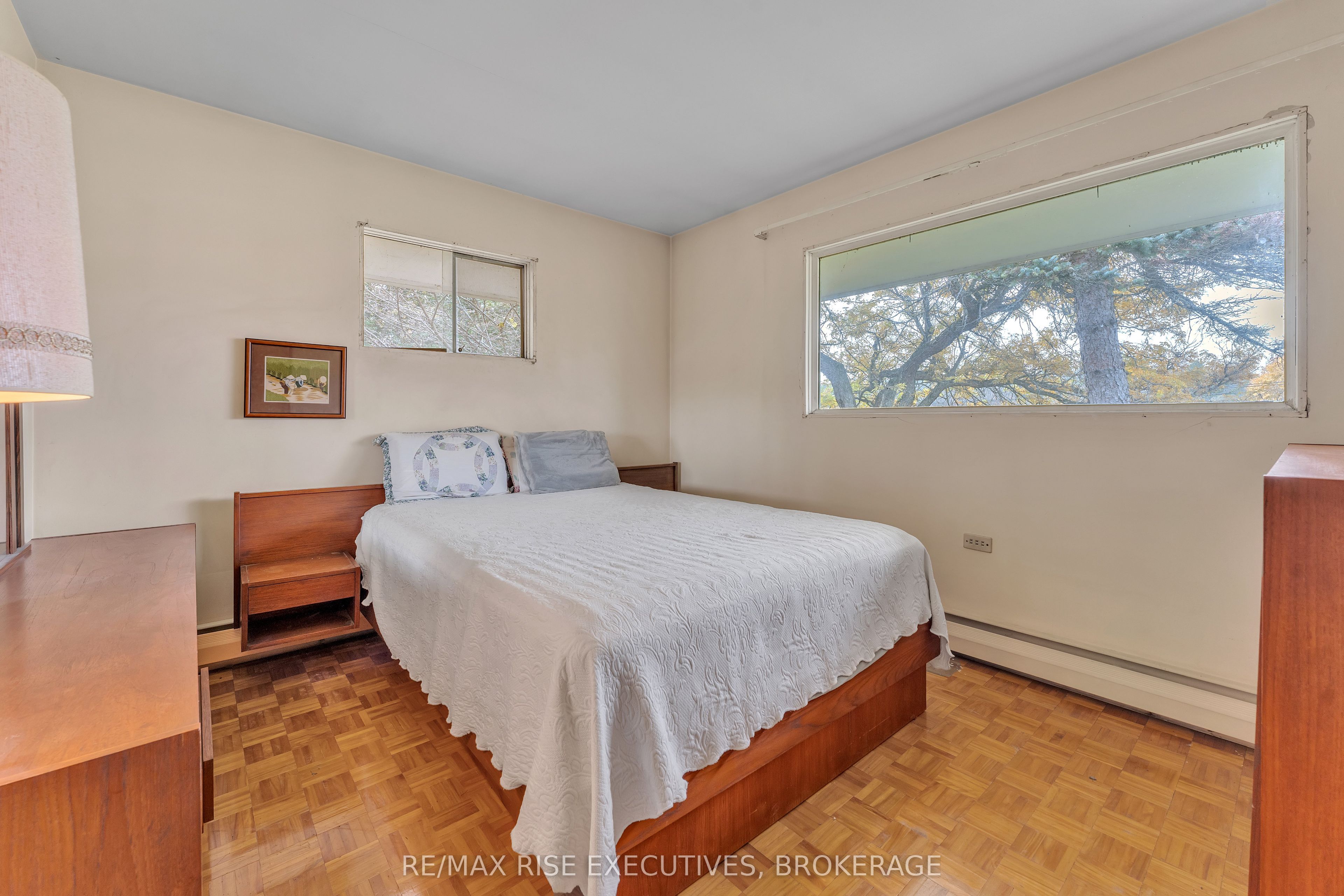 1802 Sydenham Road