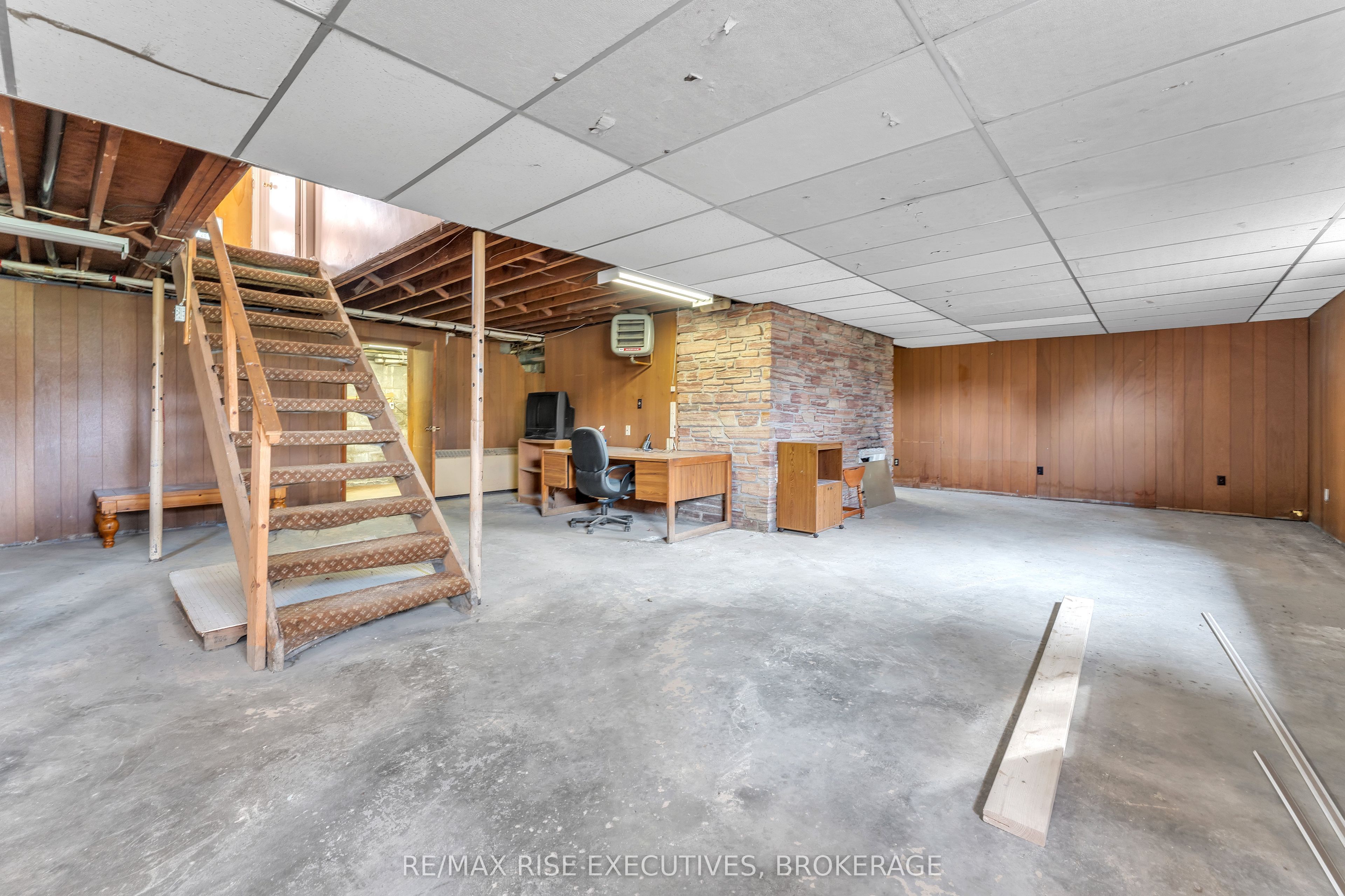 1802 Sydenham Road