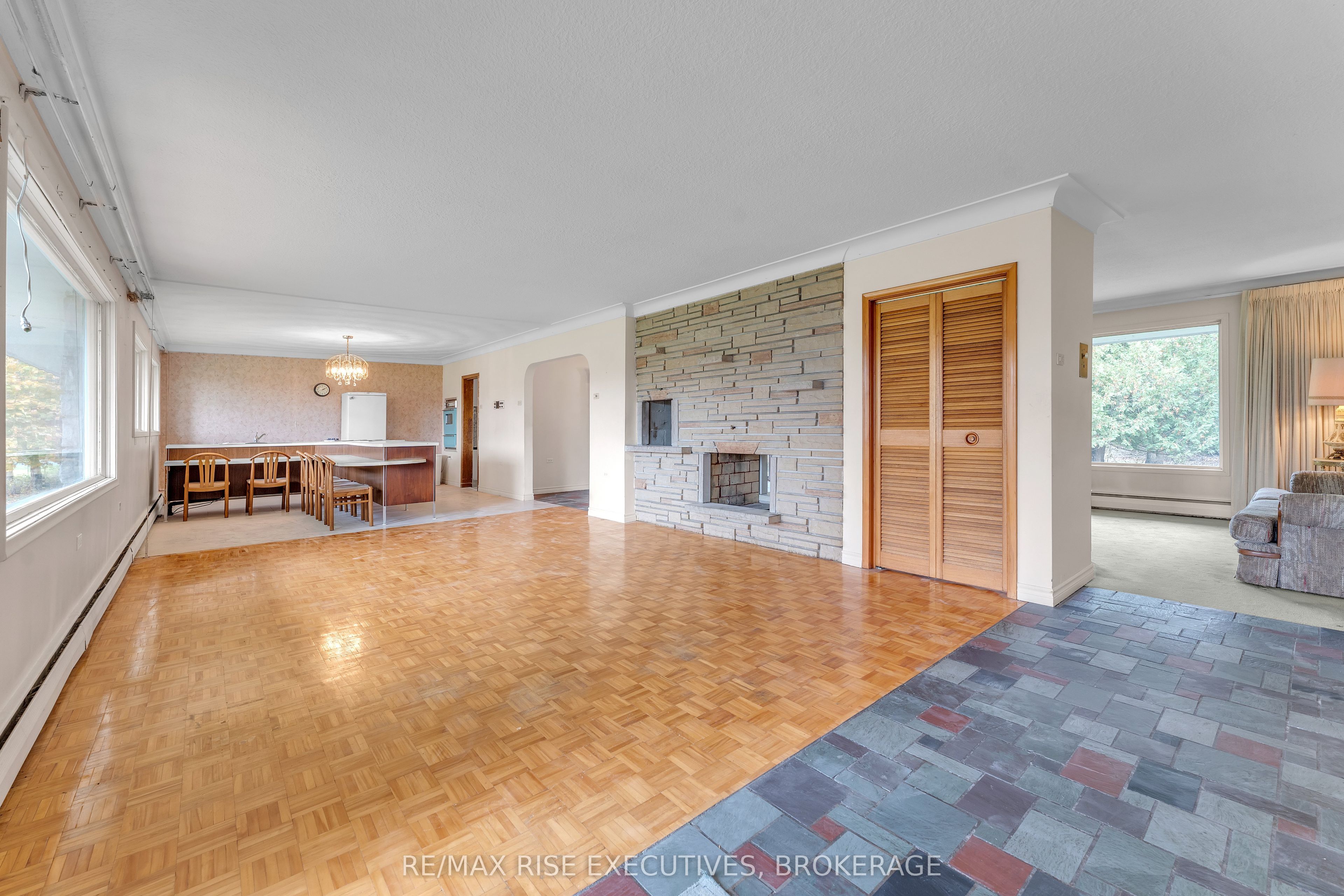 1802 Sydenham Road
