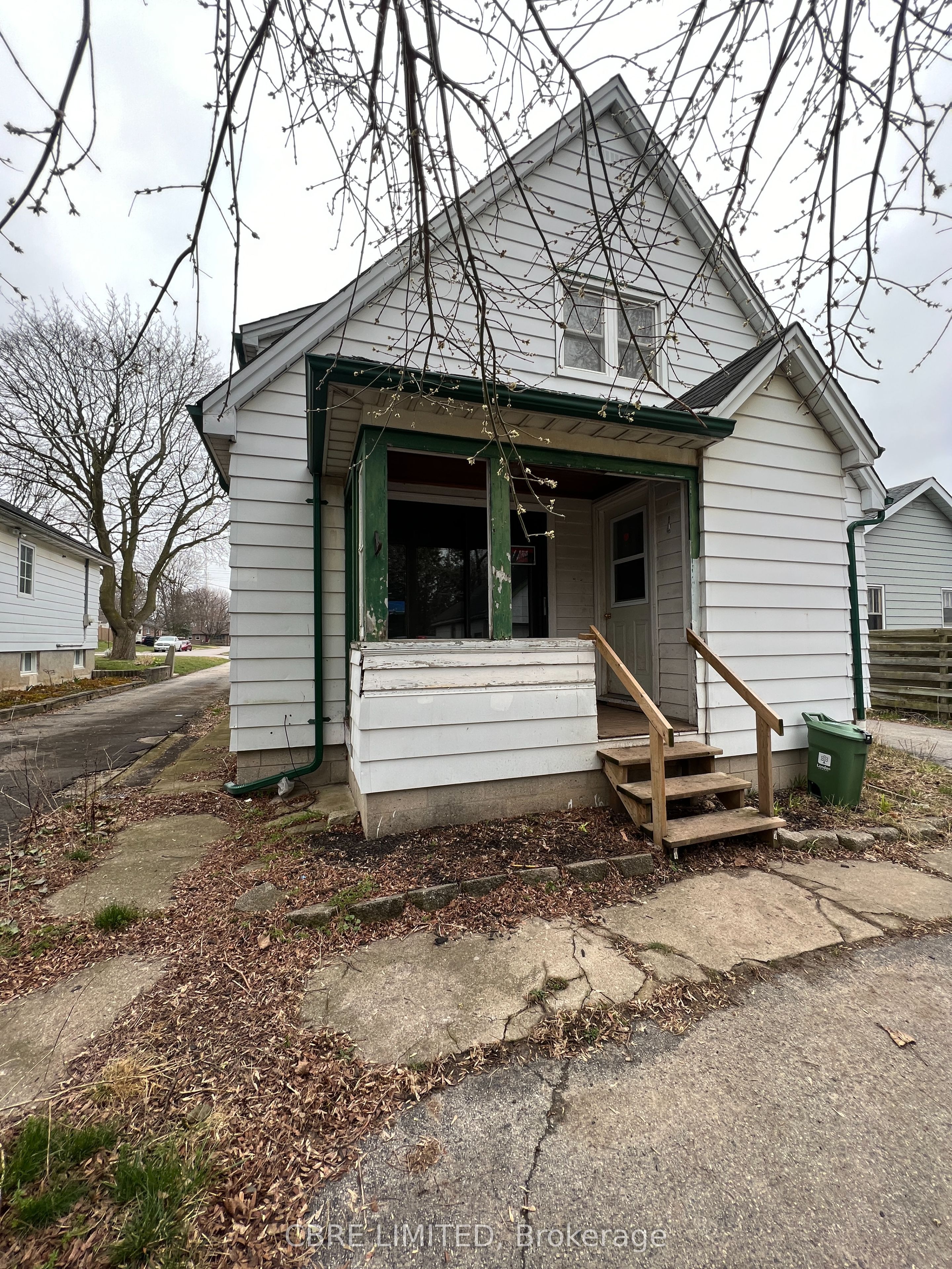 153 Hale Street