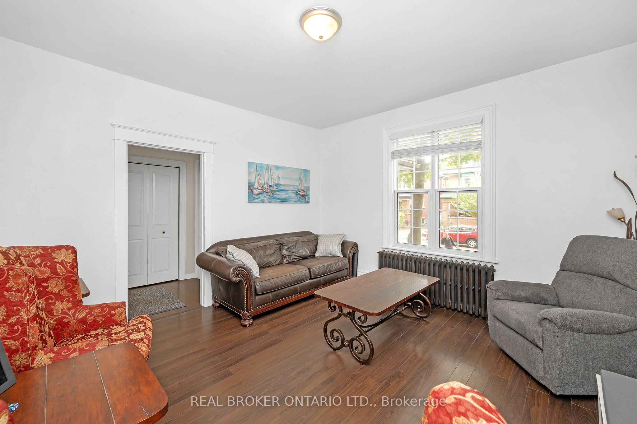 117 Fairleigh Avenue S