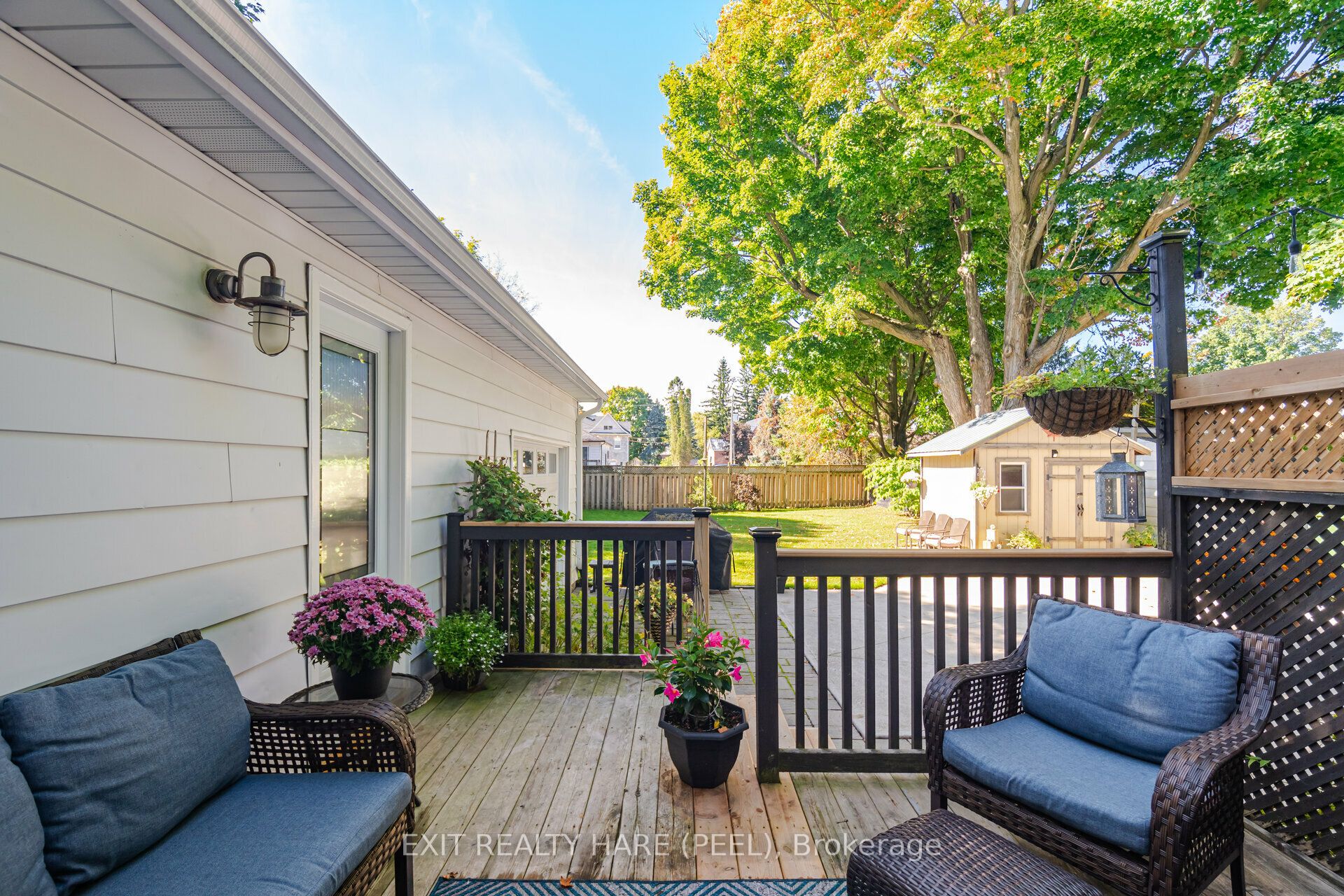 51 Osprey Street S
