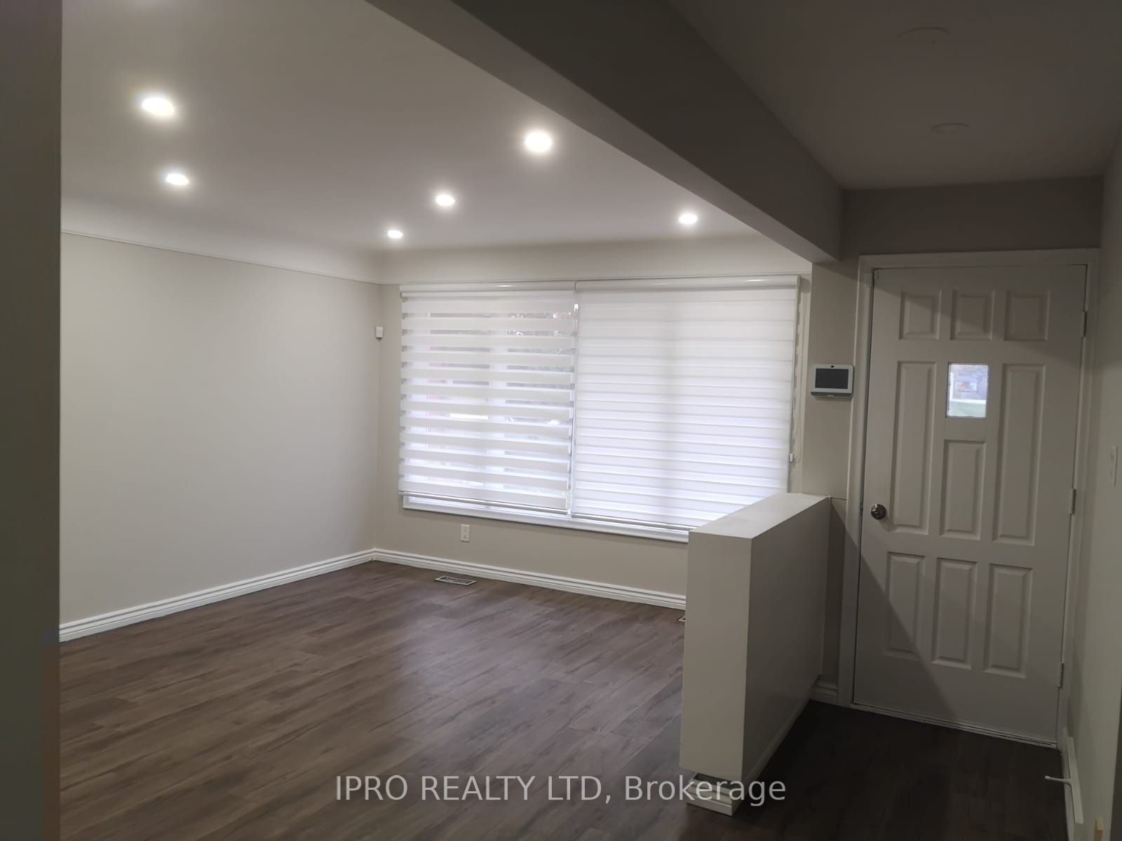 284 Cedar Crescent