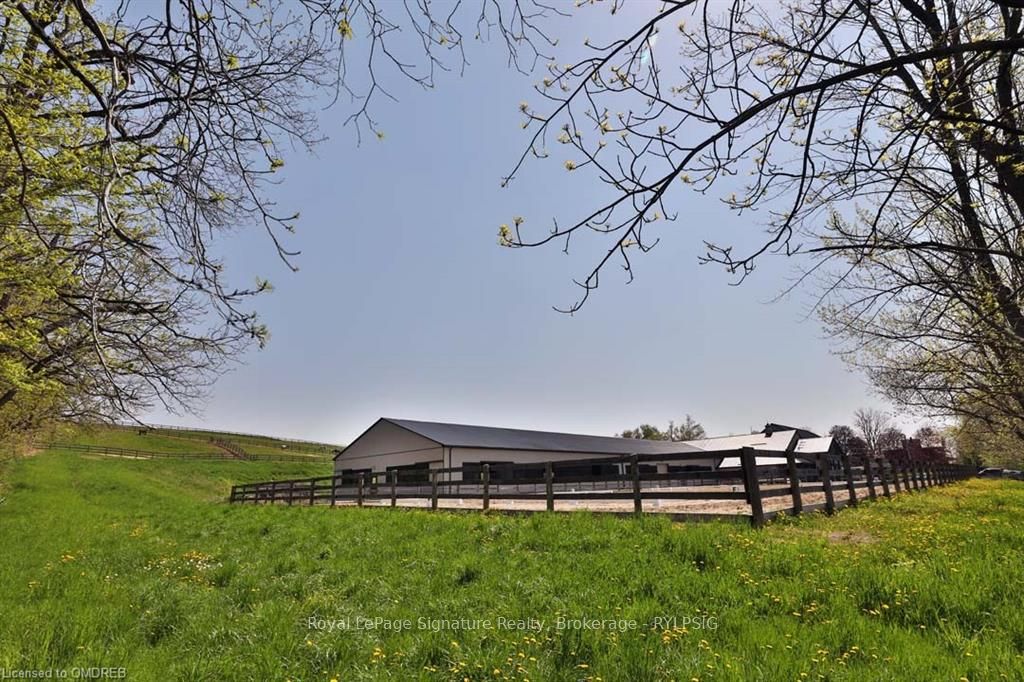 1694 CENTRE RD