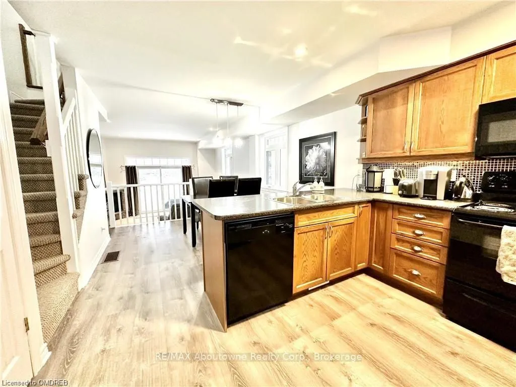 1579 ANSTRUTHER LAKE Road #20