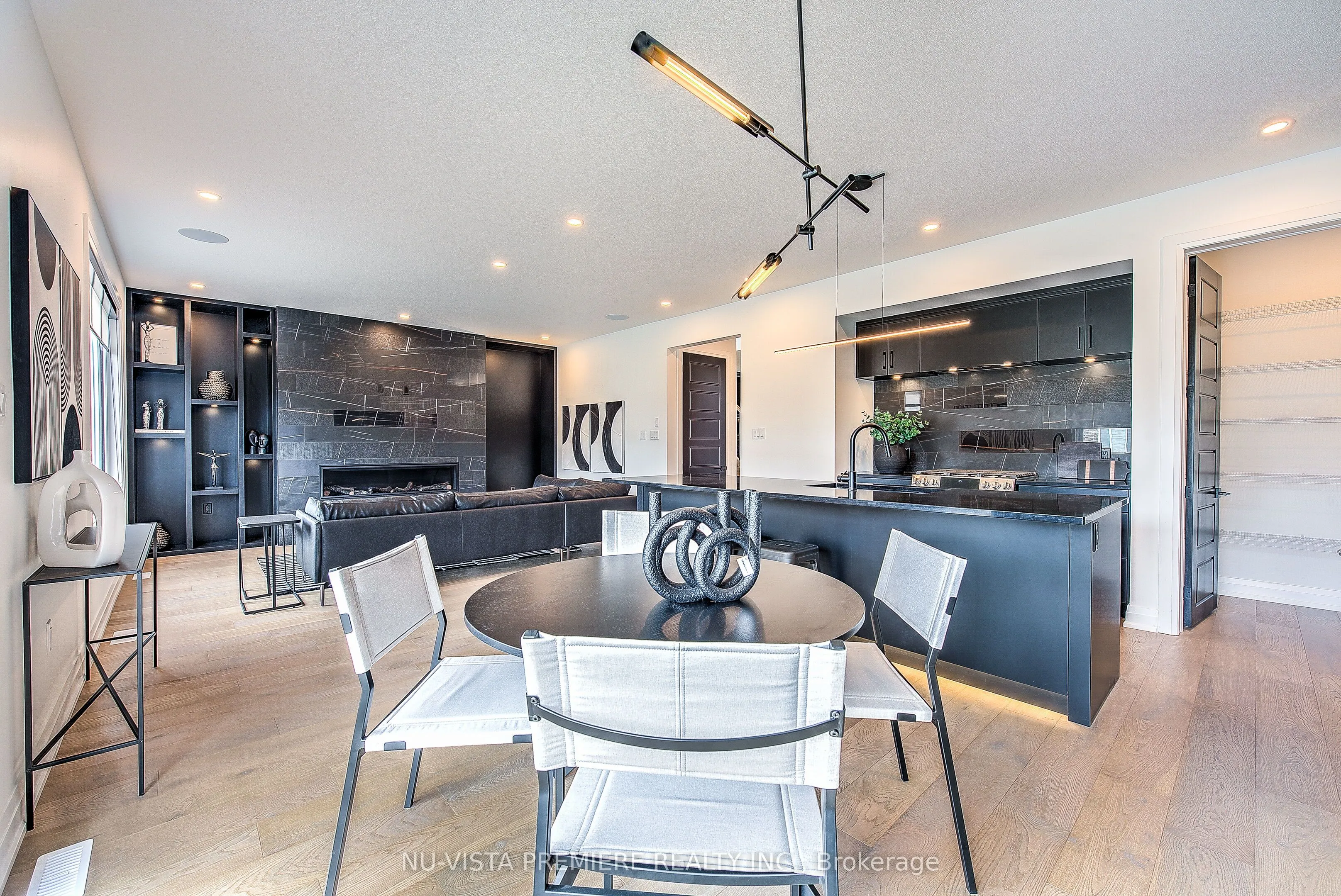 2622 HEARDCREEK Trail