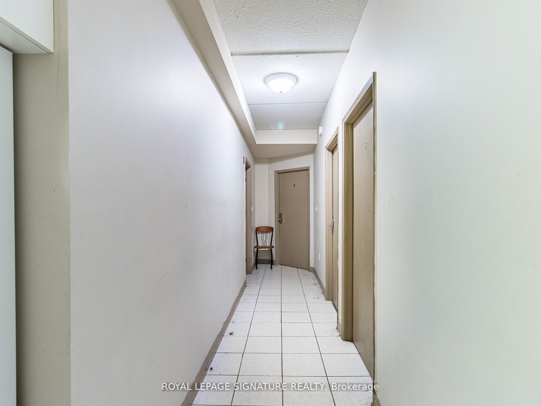 251 Lester Street #206