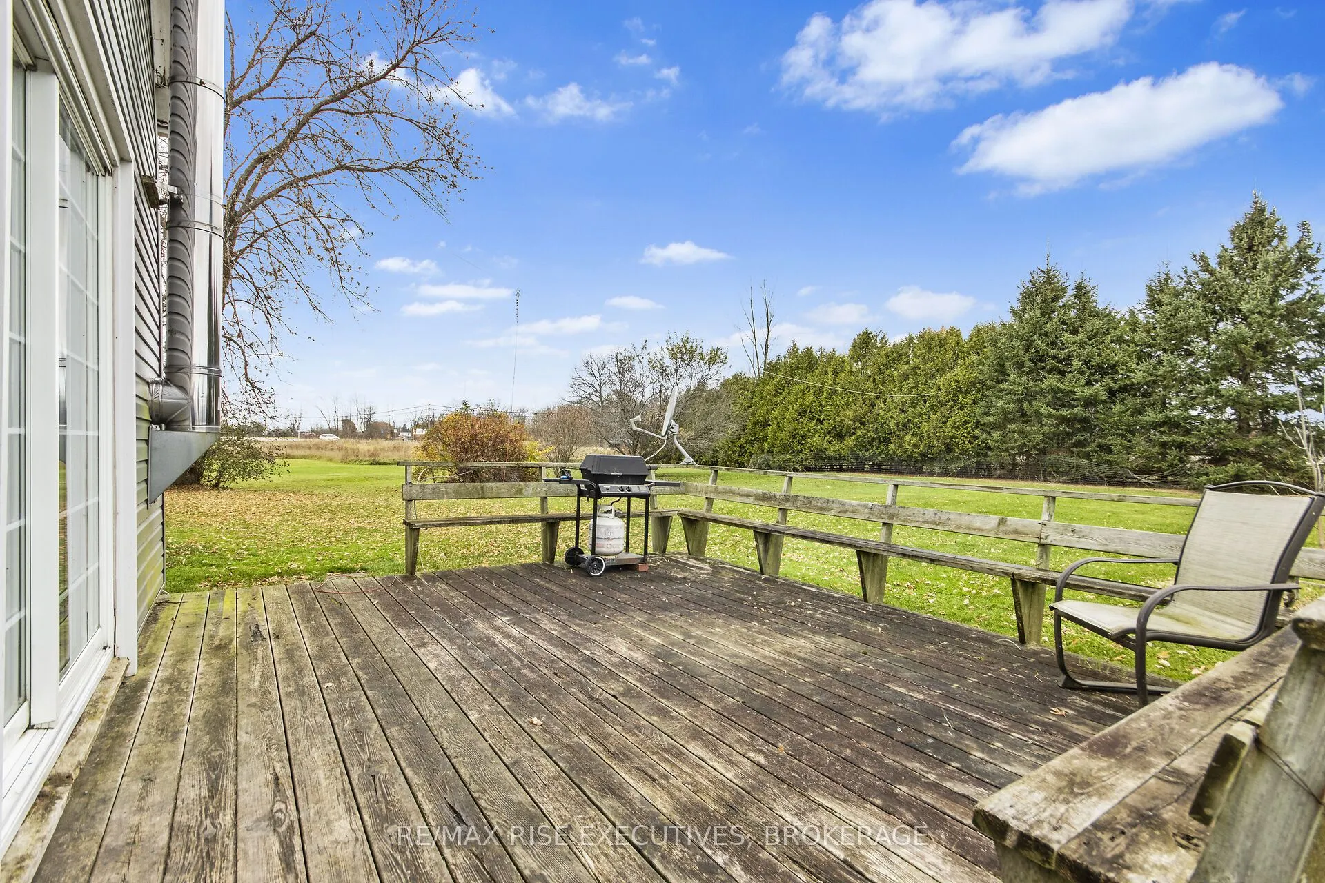 7652 County Rd 42 Road W