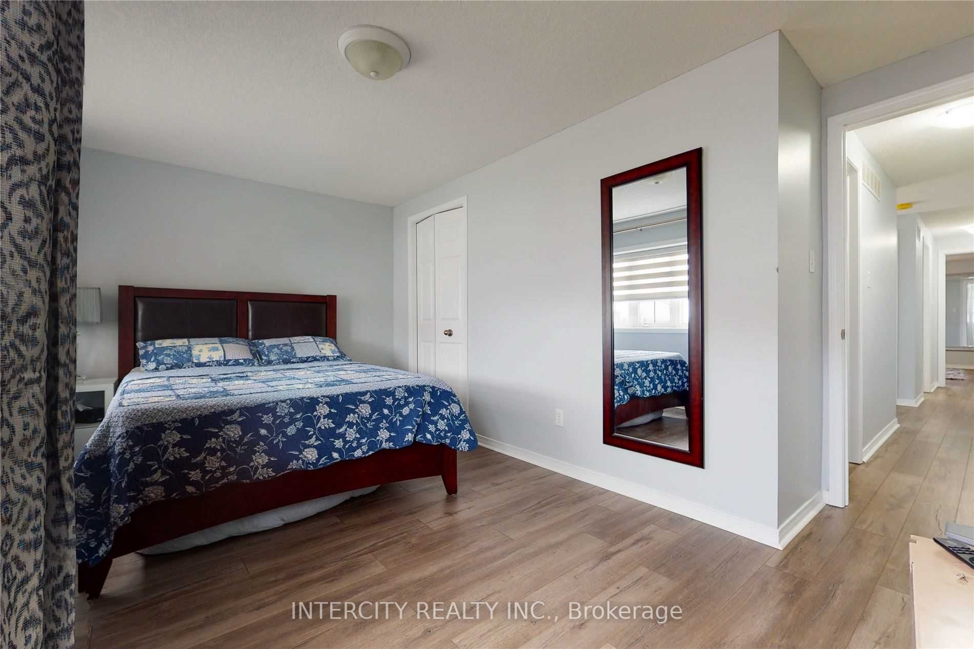 50 Howe Drive, #1A