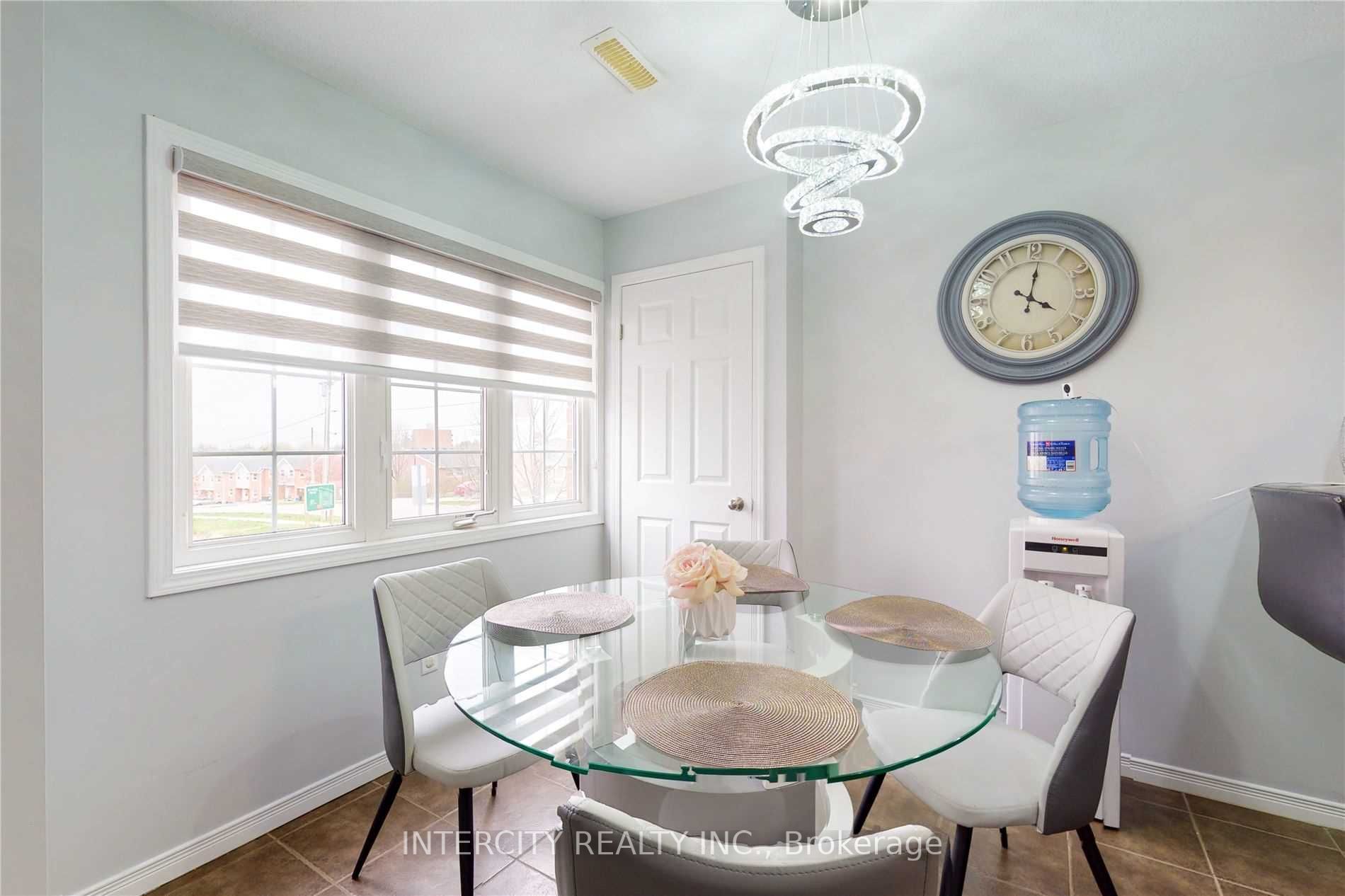 50 Howe Drive, #1A