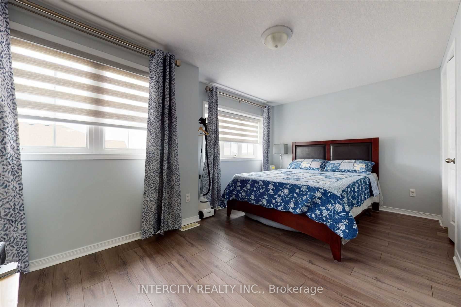 50 Howe Drive, #1A