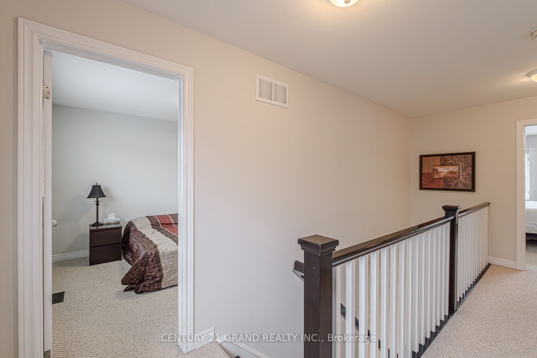 229 Springvalley Crescent