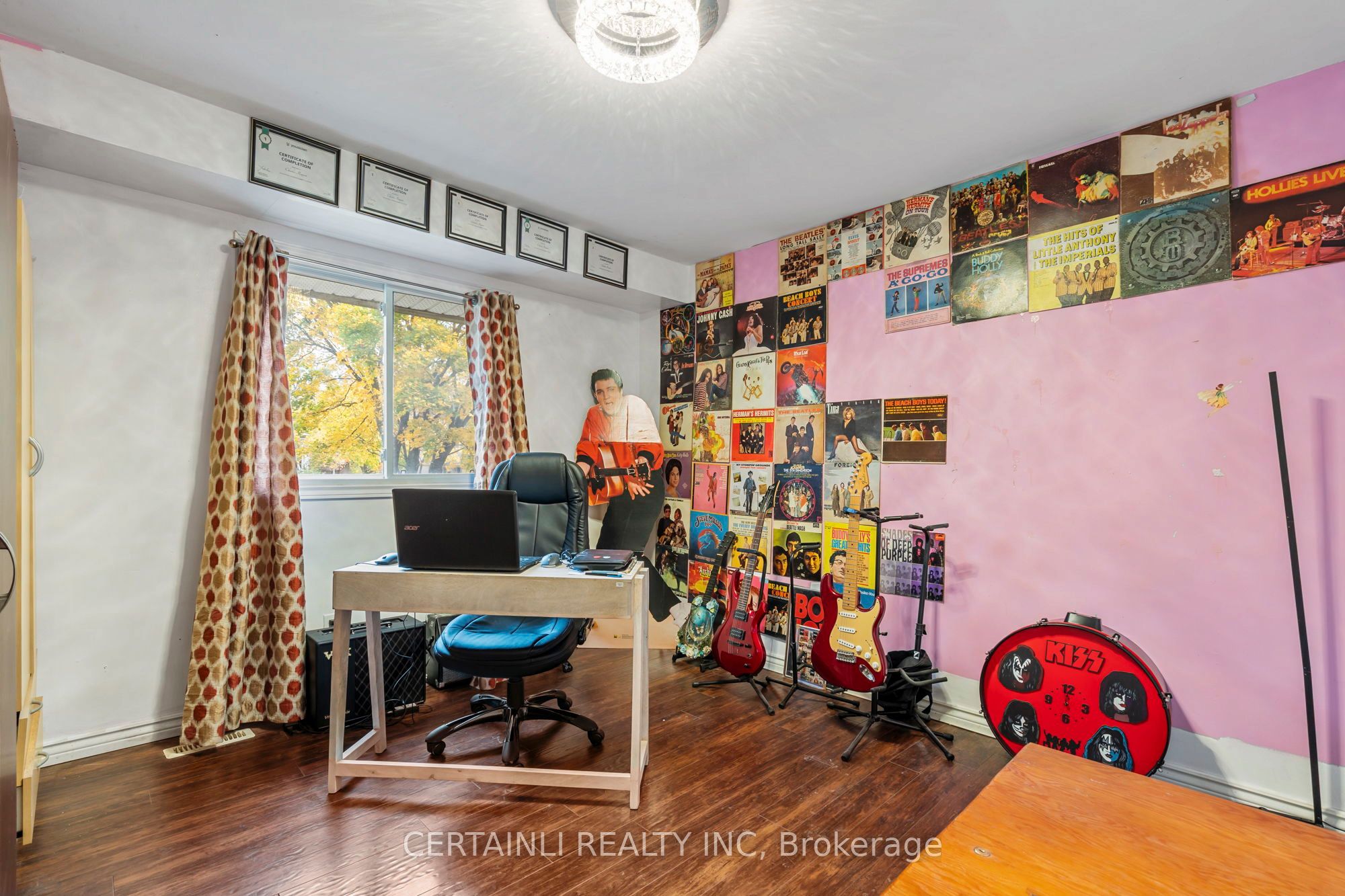67 Hawthorne Road