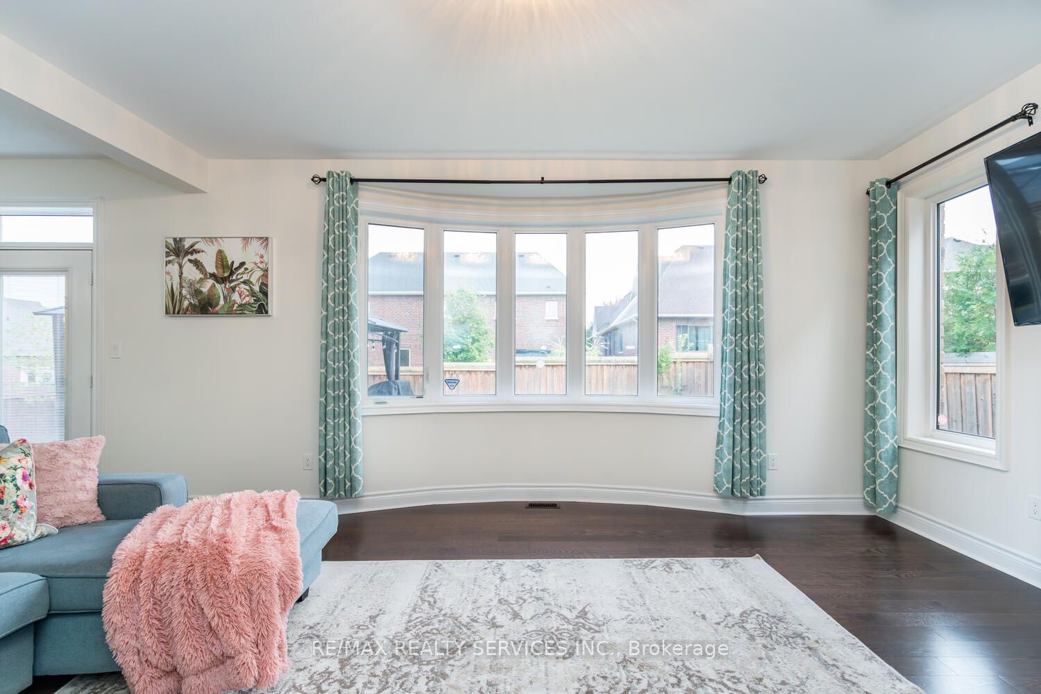 28 Stonegate Avenue