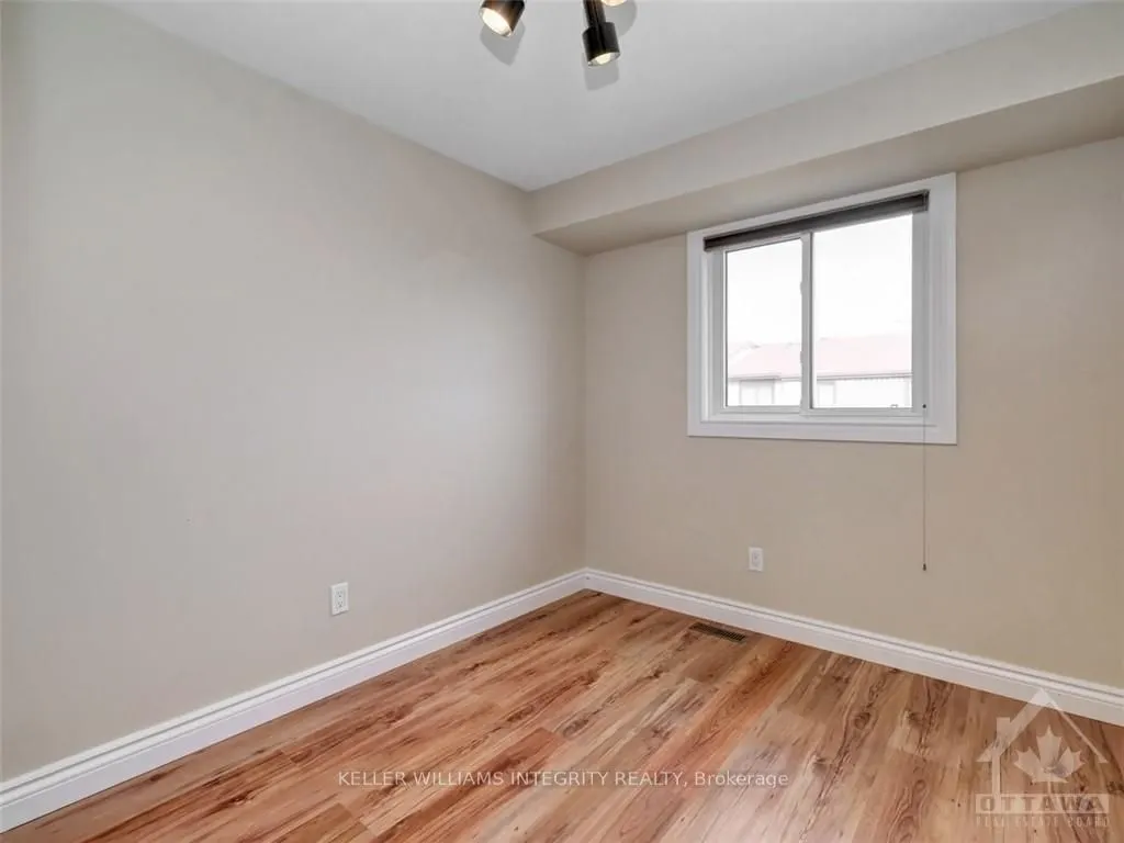 15 FOXHILL Way, #A