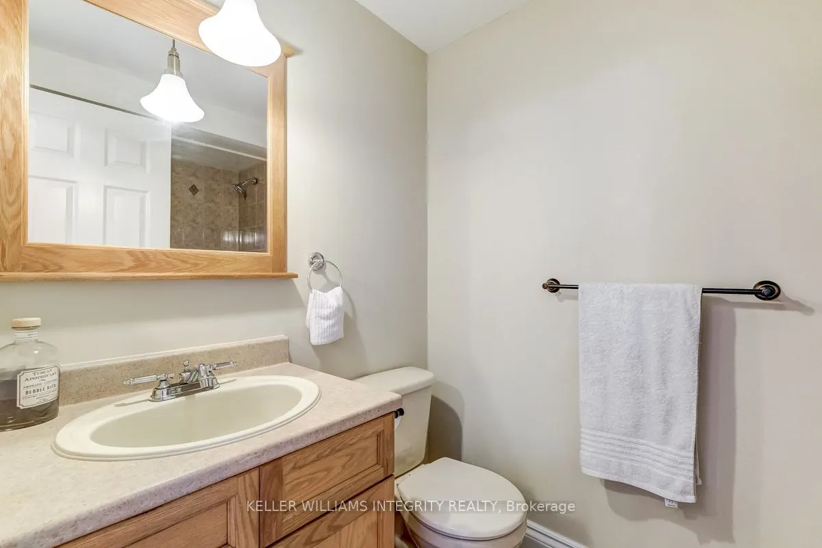 15 FOXHILL Way, #A