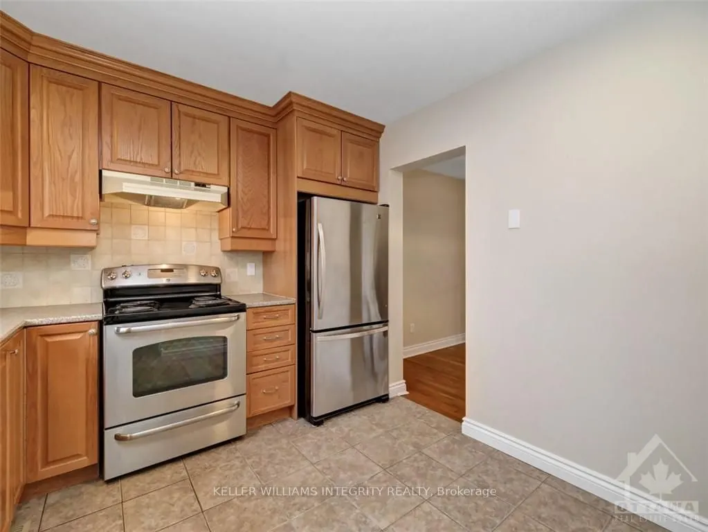 15 FOXHILL Way, #A