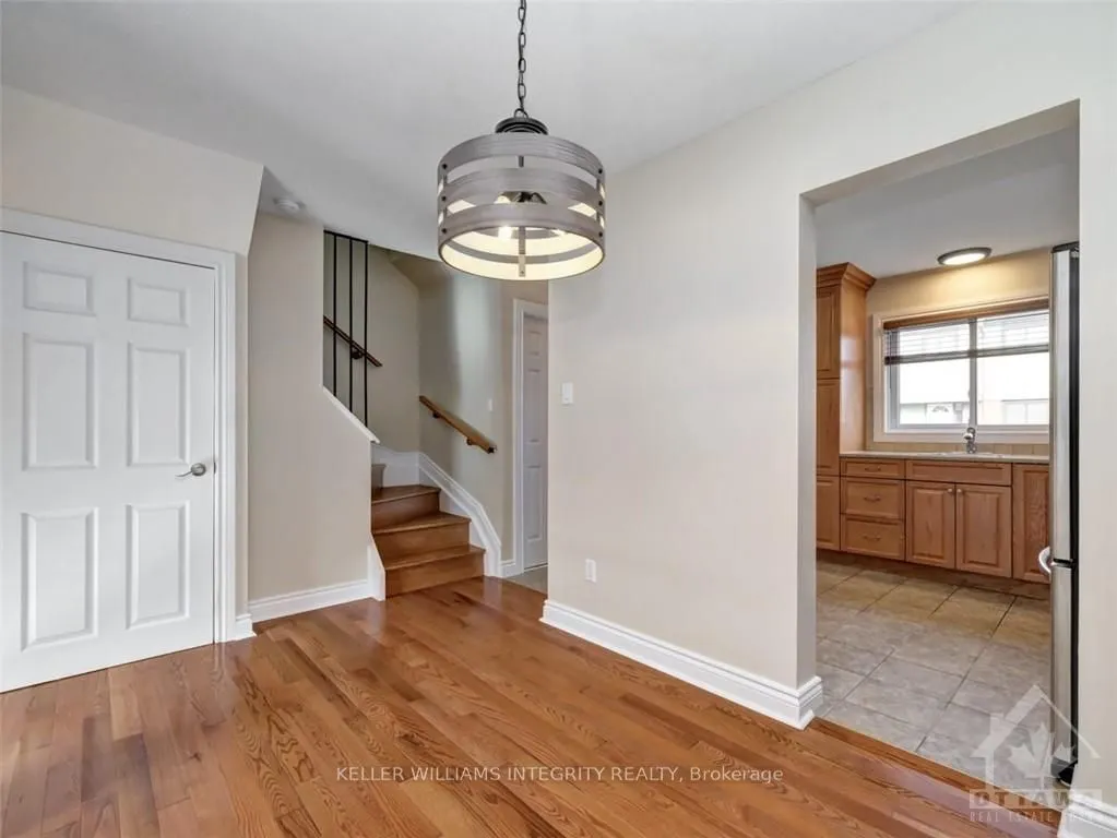 15 FOXHILL Way, #A