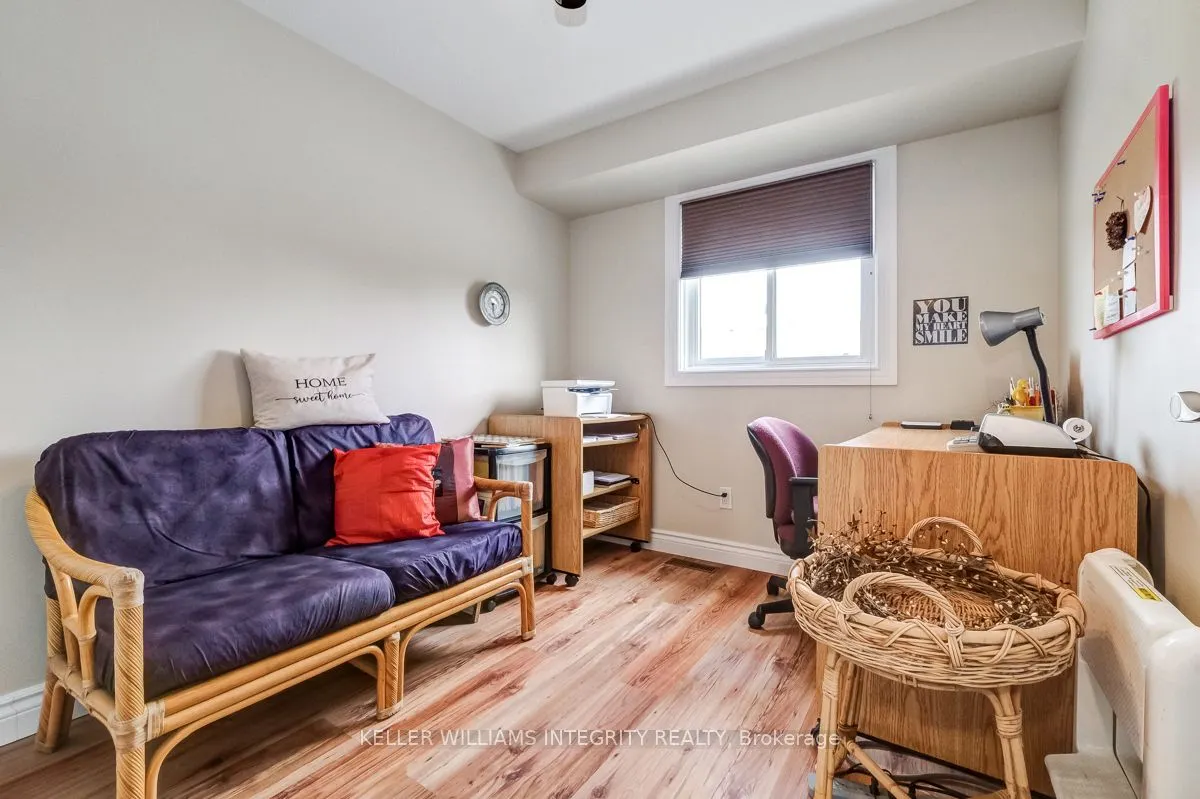 15 FOXHILL Way, #A