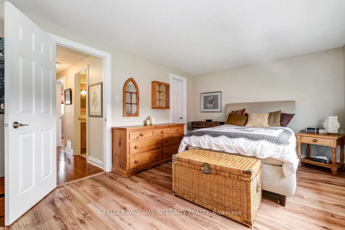 15 FOXHILL Way, #A