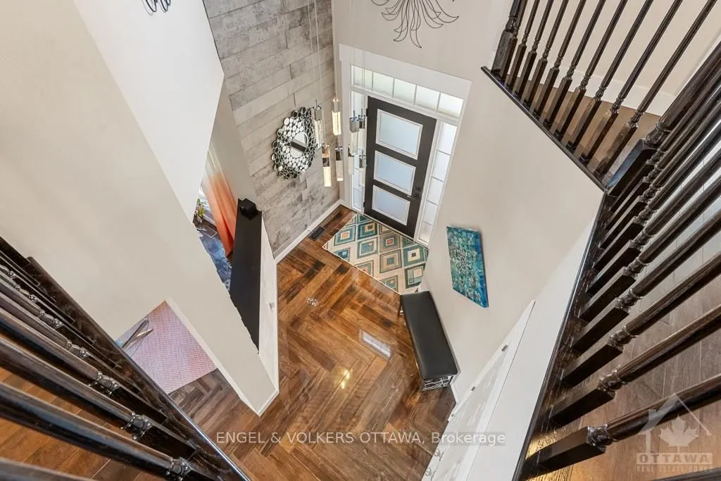 341 SHADEHILL Crescent