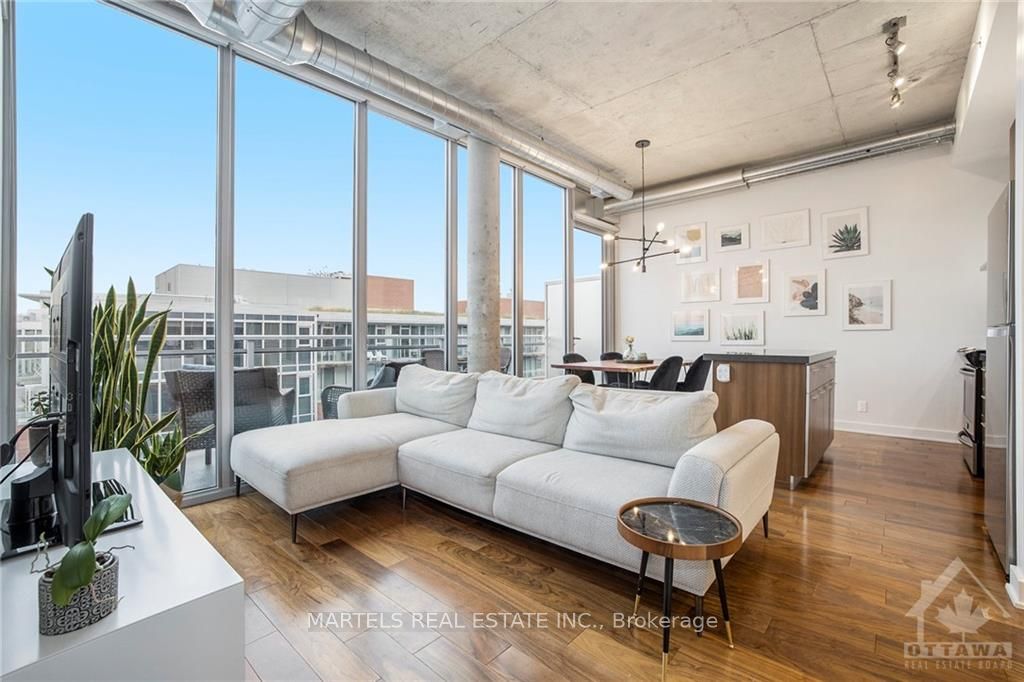 360 MCLEOD Street #907