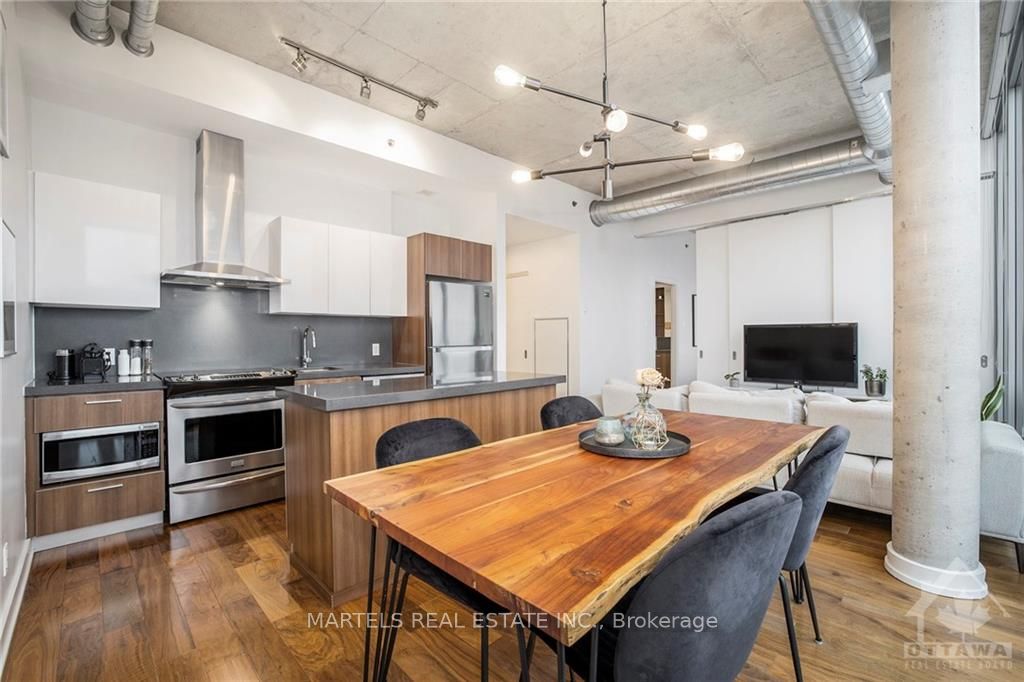 360 MCLEOD Street #907