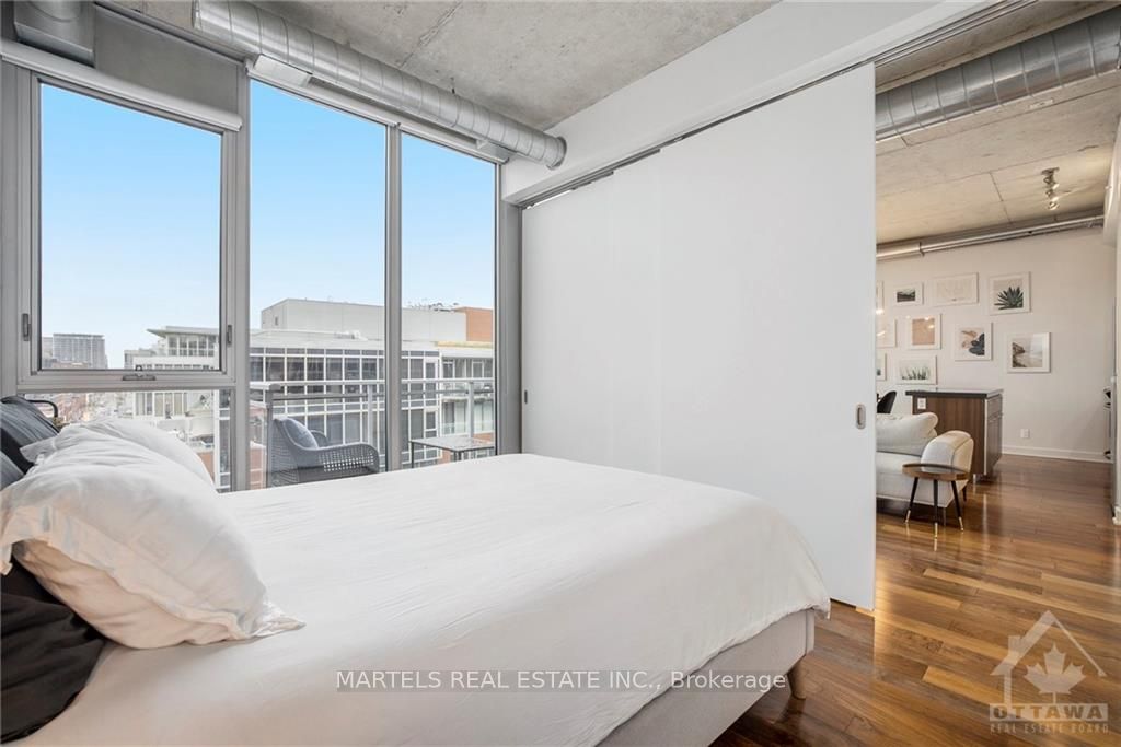 360 MCLEOD Street #907