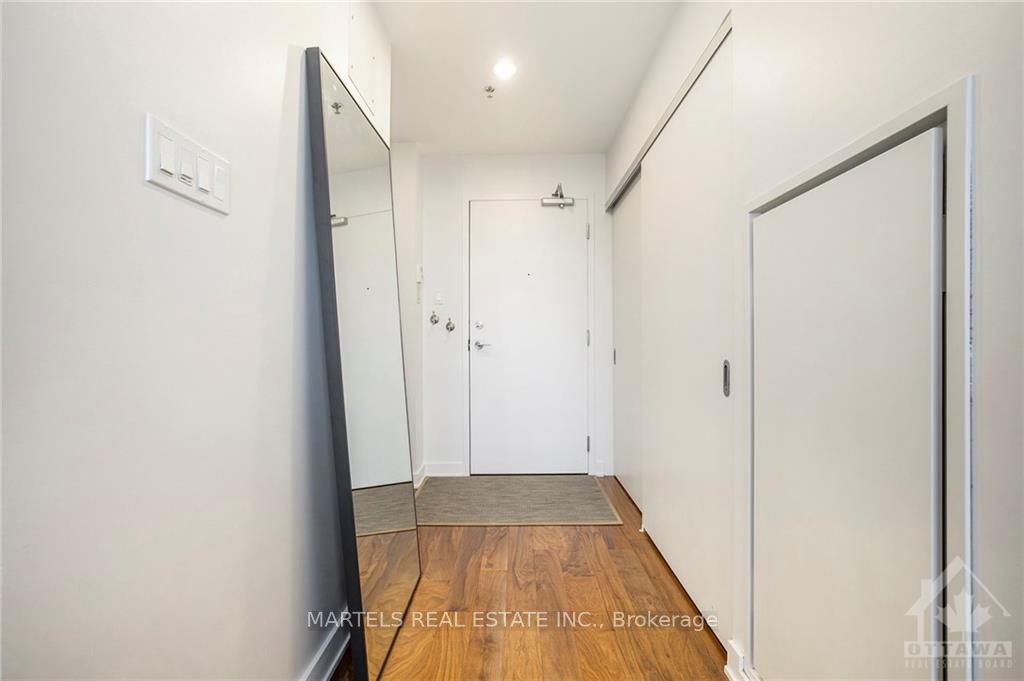 360 MCLEOD Street #907