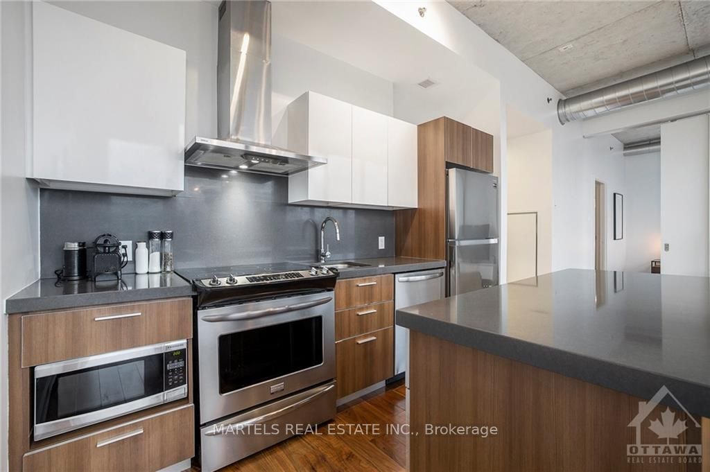 360 MCLEOD Street #907