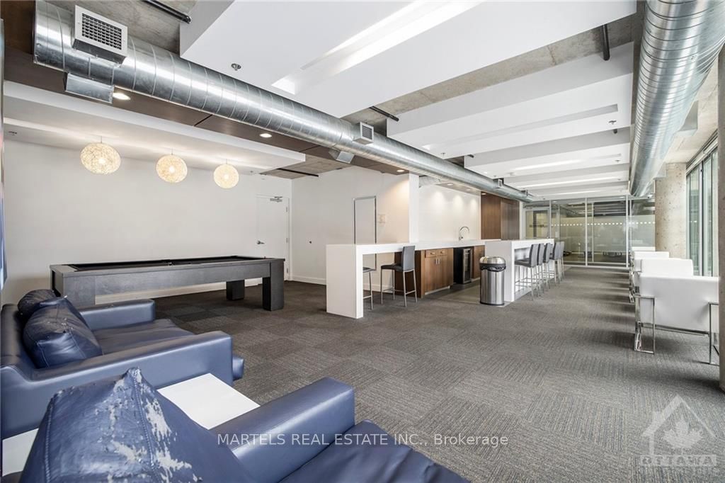360 MCLEOD Street #907