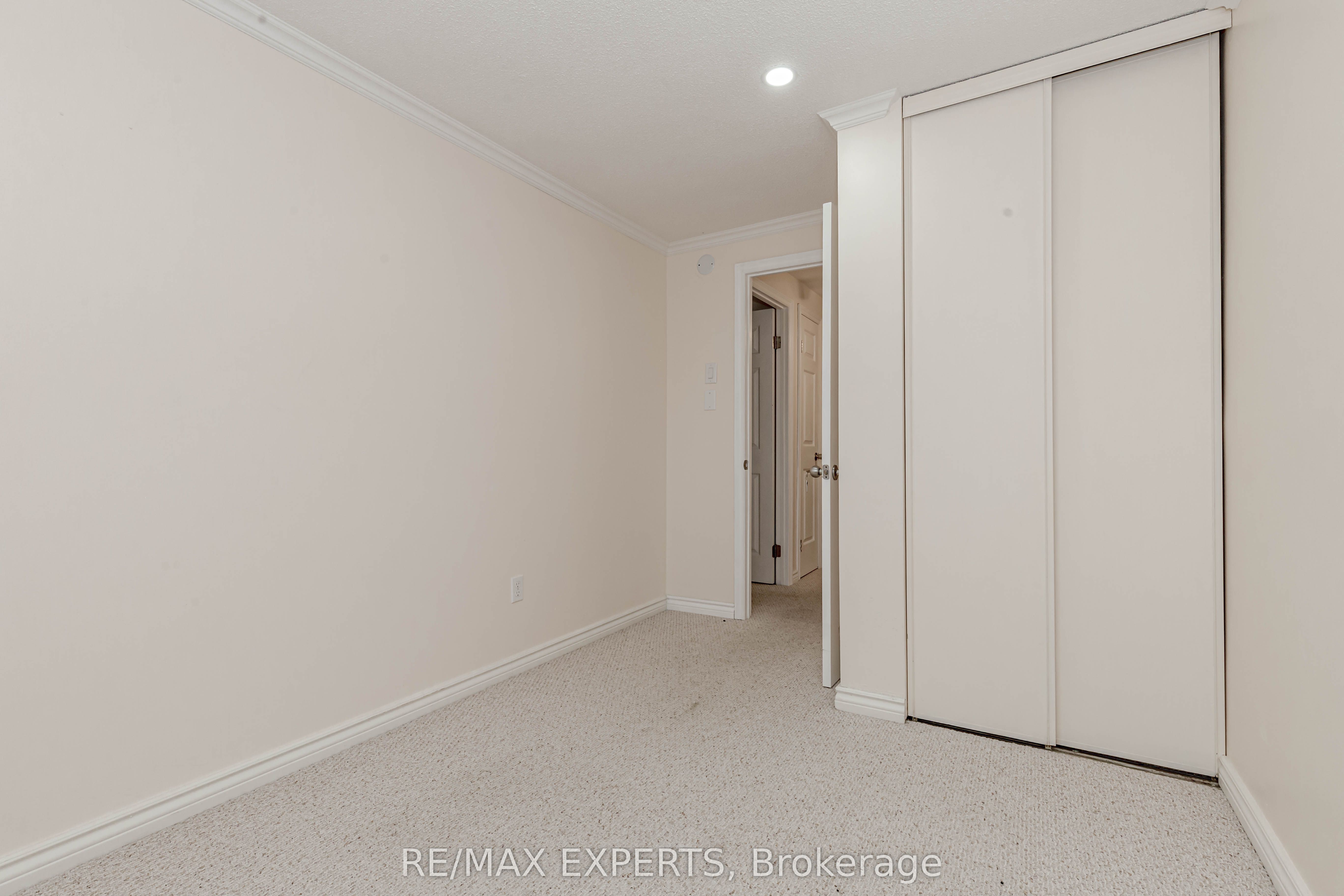 34 Bow Valley Drive, #9