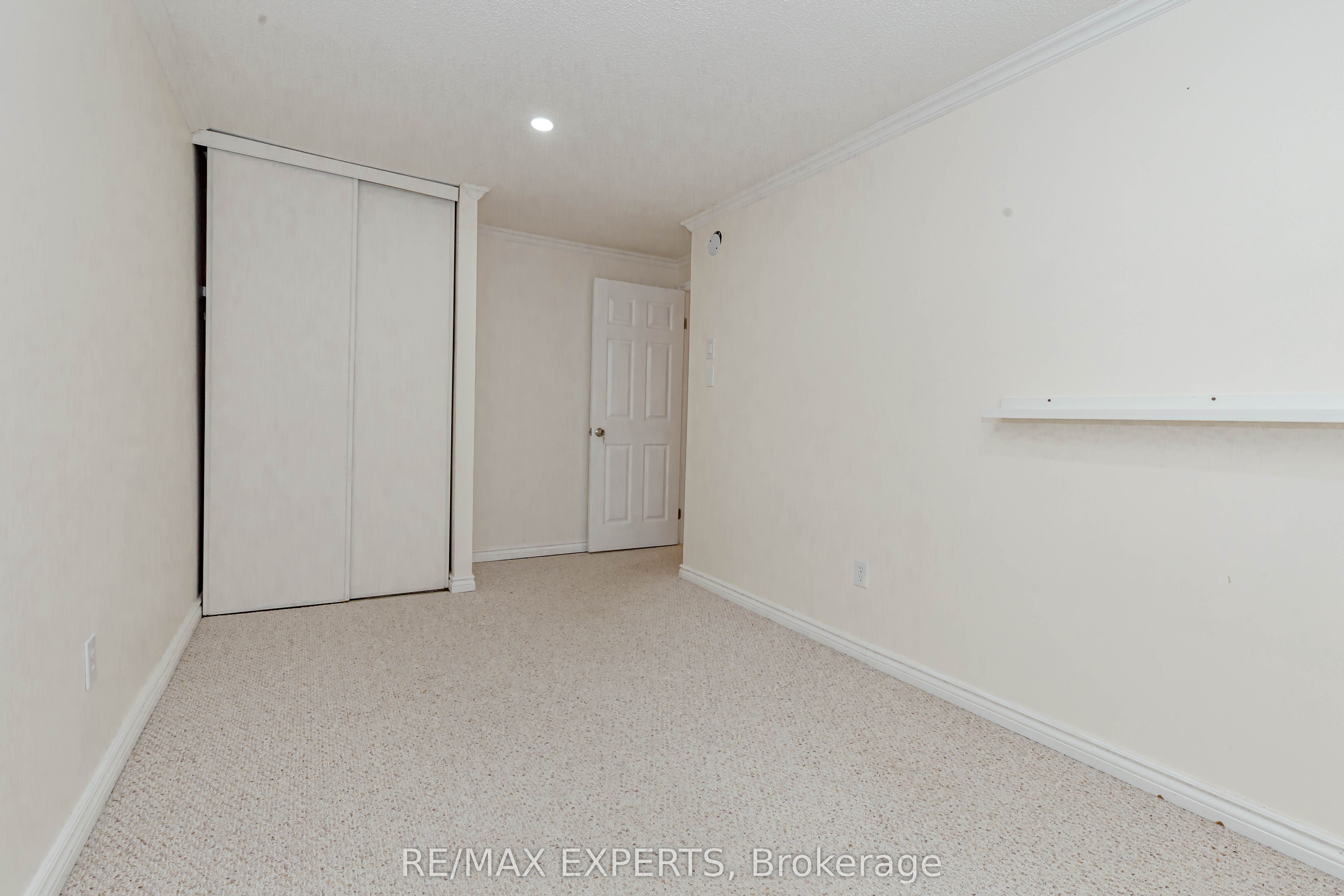 34 Bow Valley Drive, #9