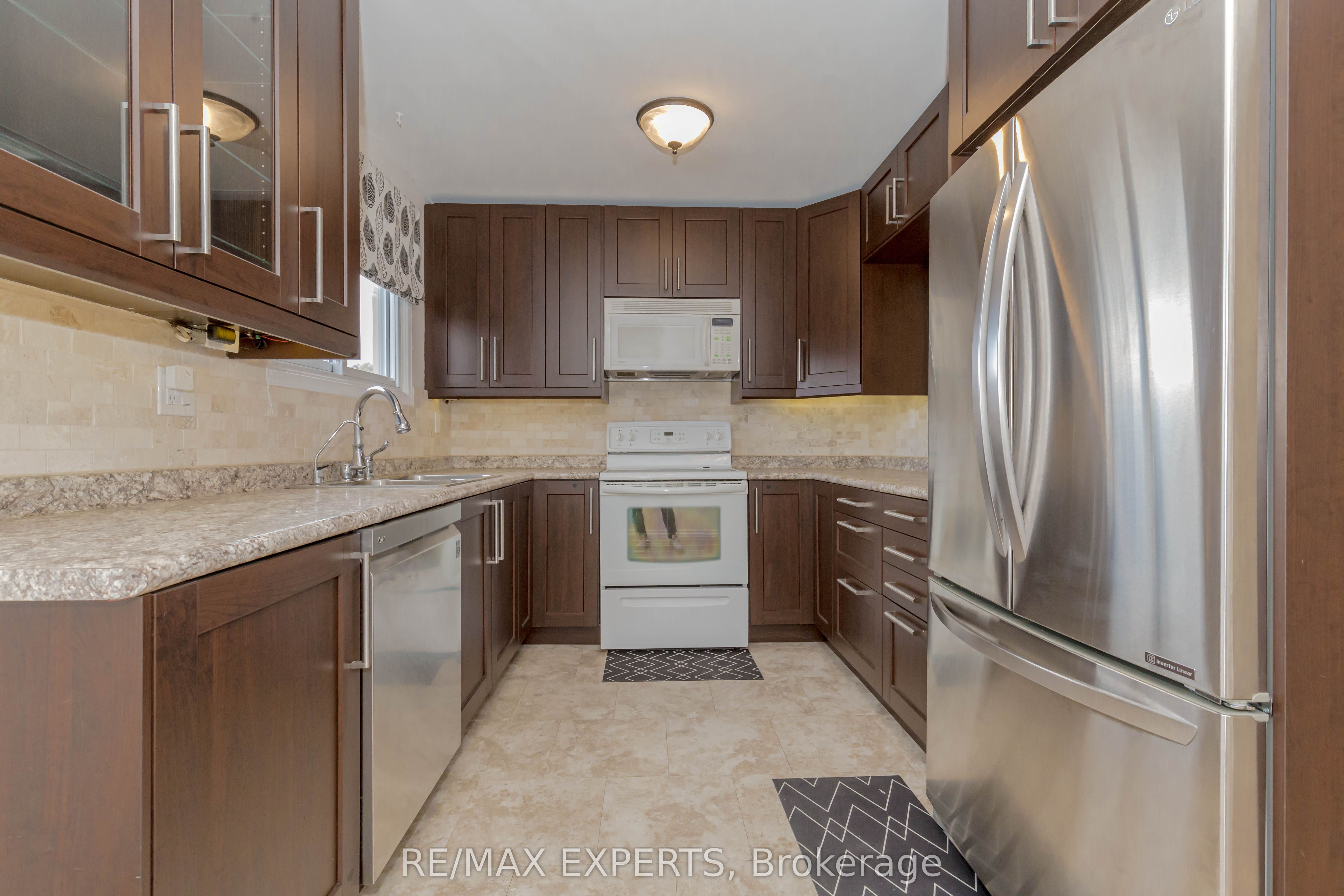 34 Bow Valley Drive, #9