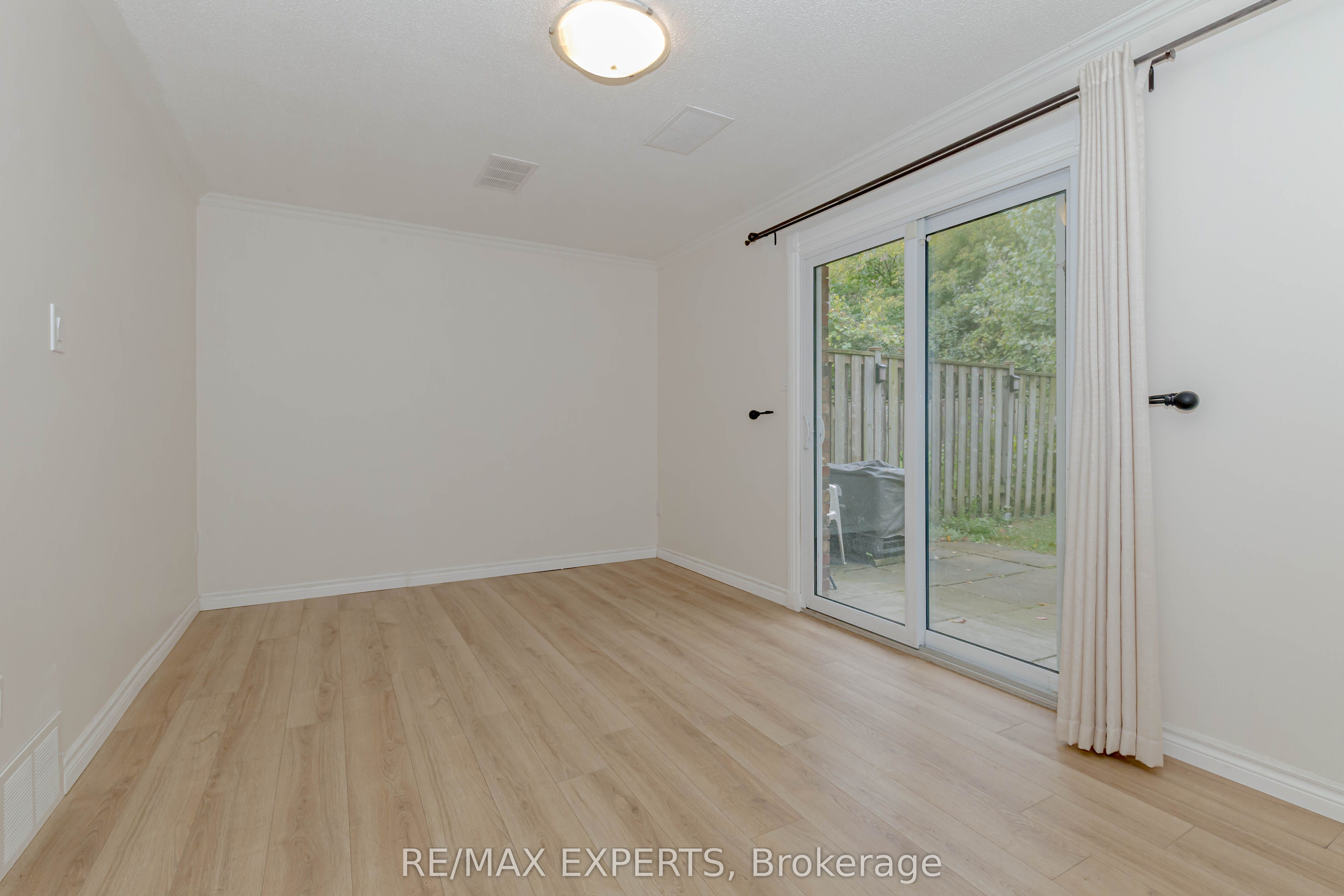 34 Bow Valley Drive, #9