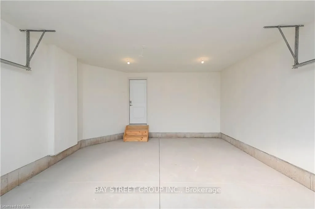 4552 PORTAGE Road #61