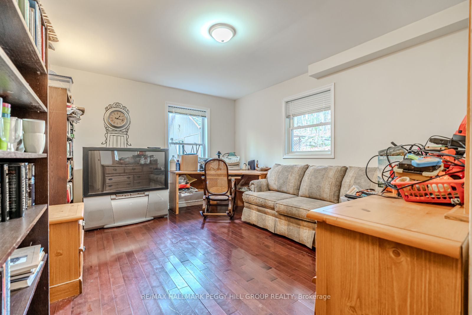 4 Clover Court