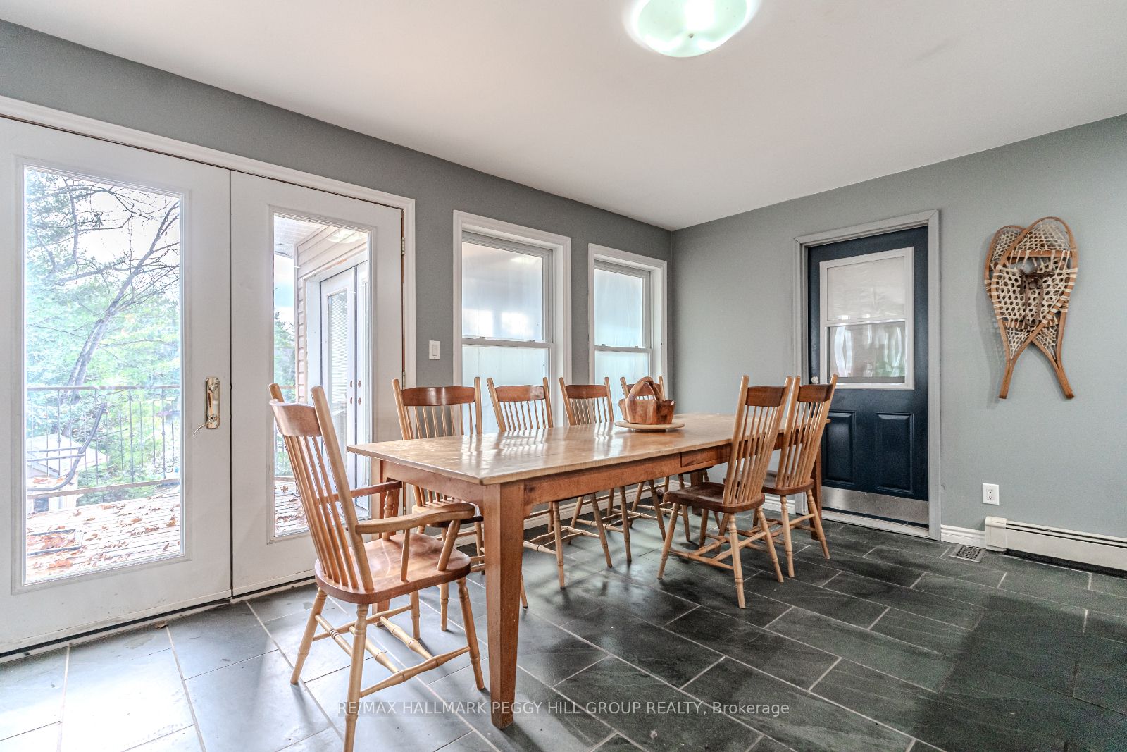 4 Clover Court