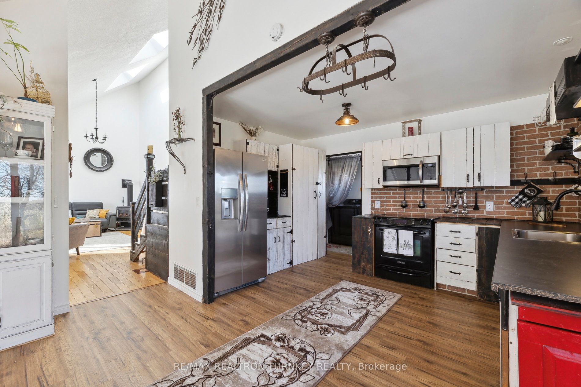 152 Settlers Road