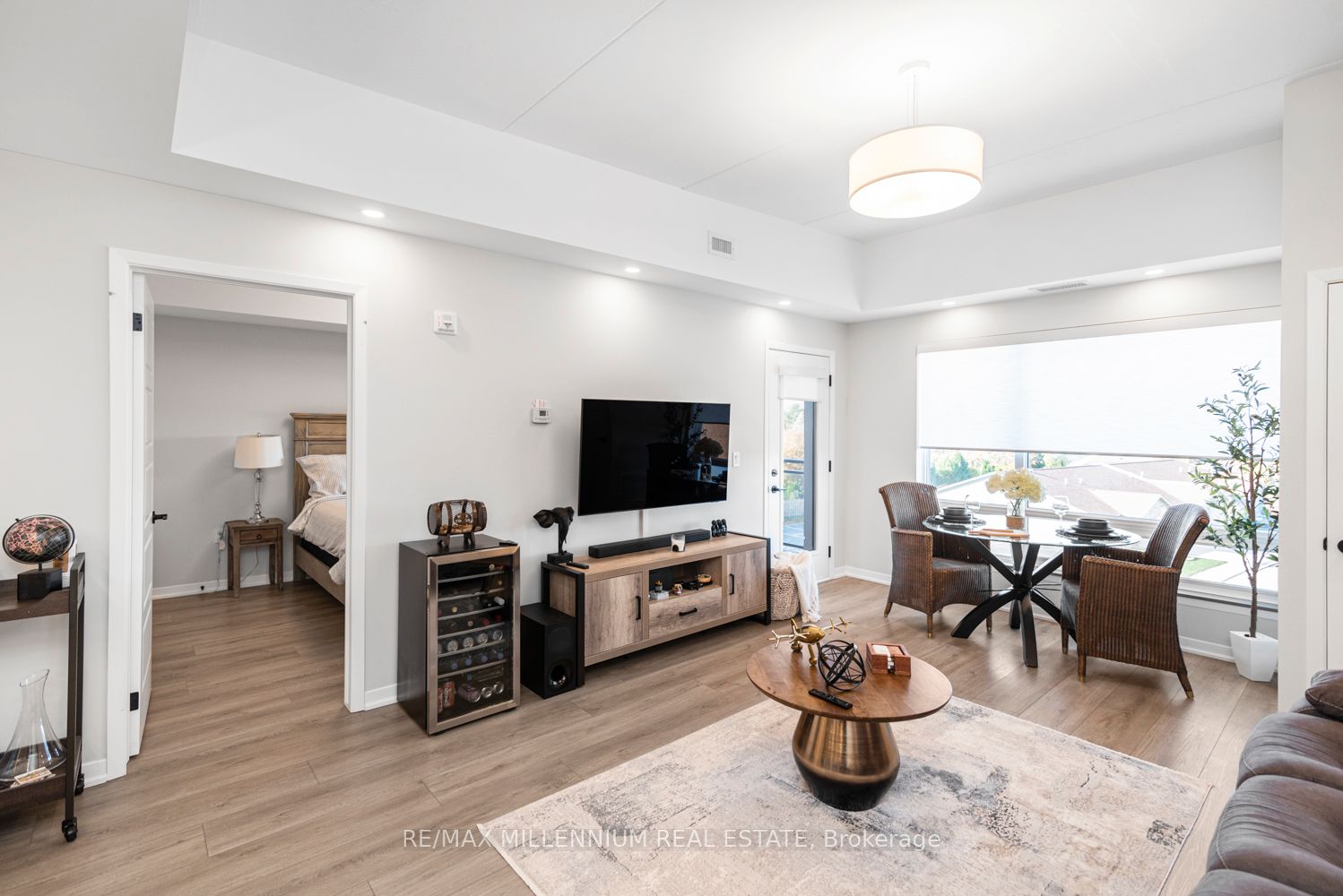 3998 Victoria Avenue #408