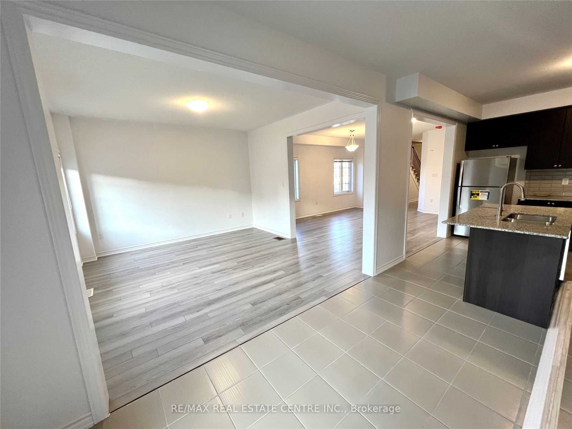 298 Ridley Crescent