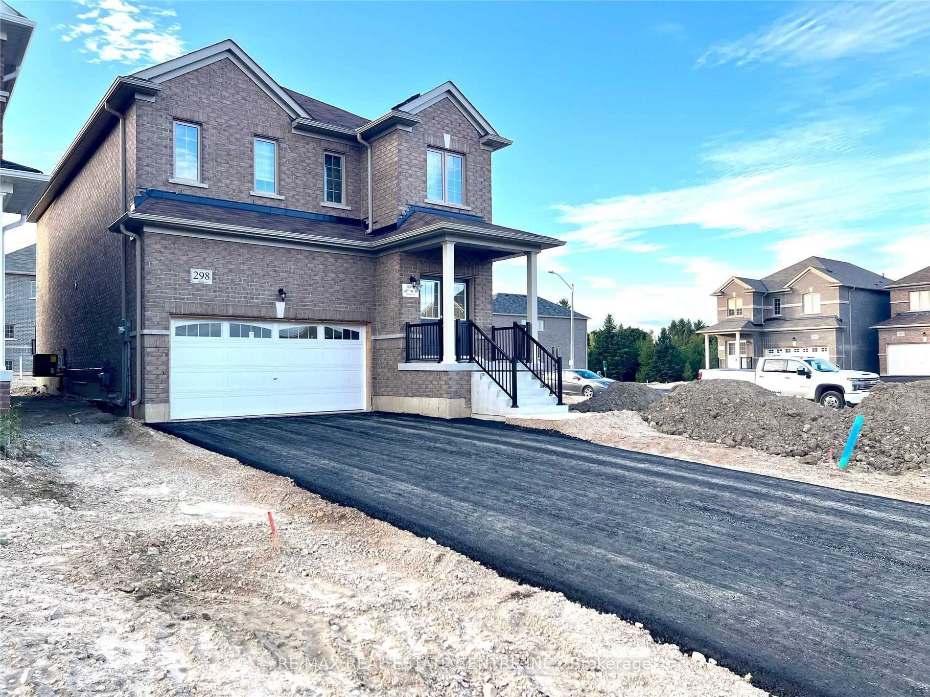 298 Ridley Crescent